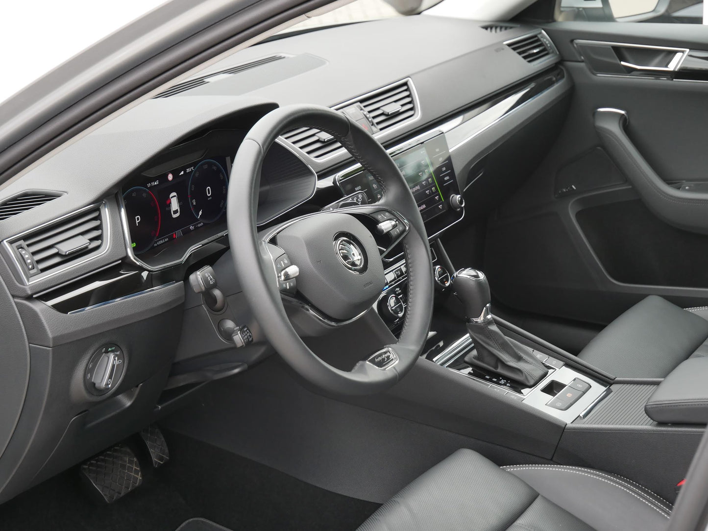 Škoda Superb 2.0 TDI 147 kW L&K