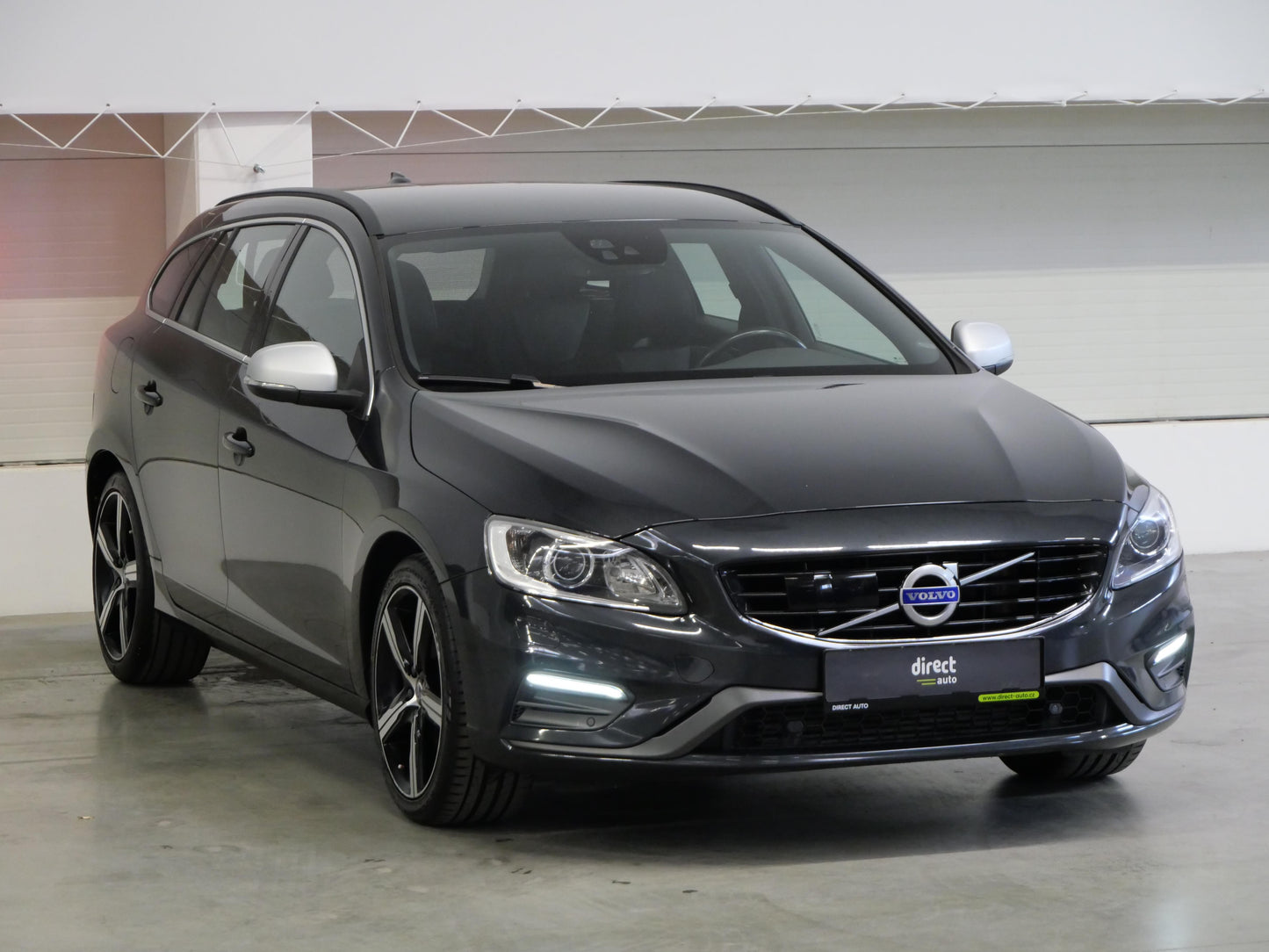 Volvo V60 2.0 D3 110 kW R-Design