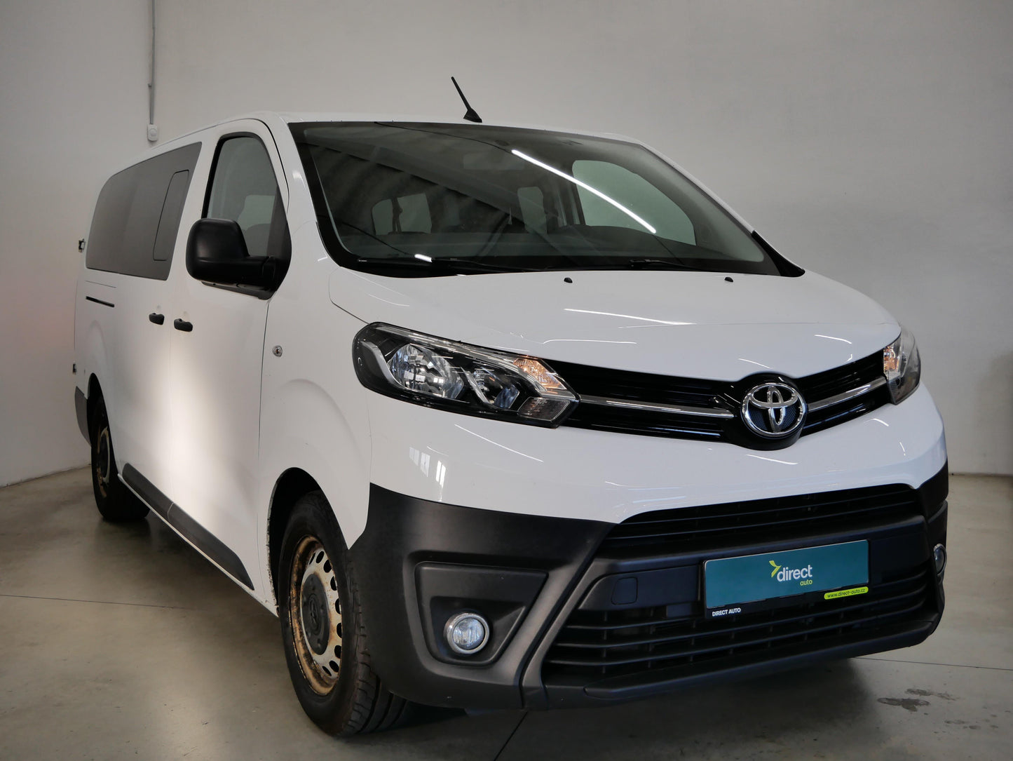 Toyota Proace 1.5 D-4D 88 kW L2 8 míst