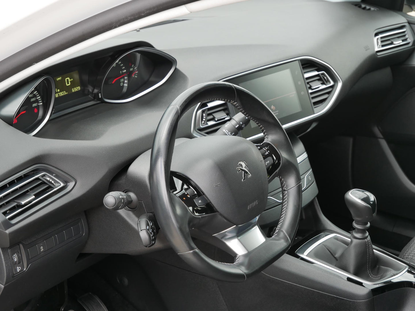 Peugeot 308 1.5 Blue HDI 75 kW