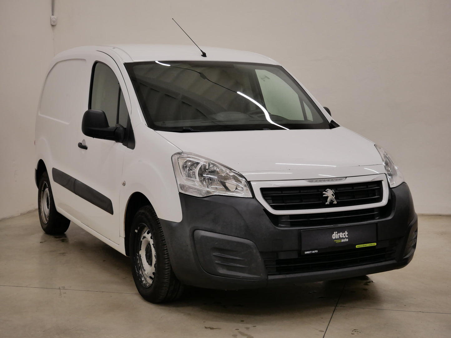 Peugeot Partner 1.6 BlueHDi 55 kW Furgon L1