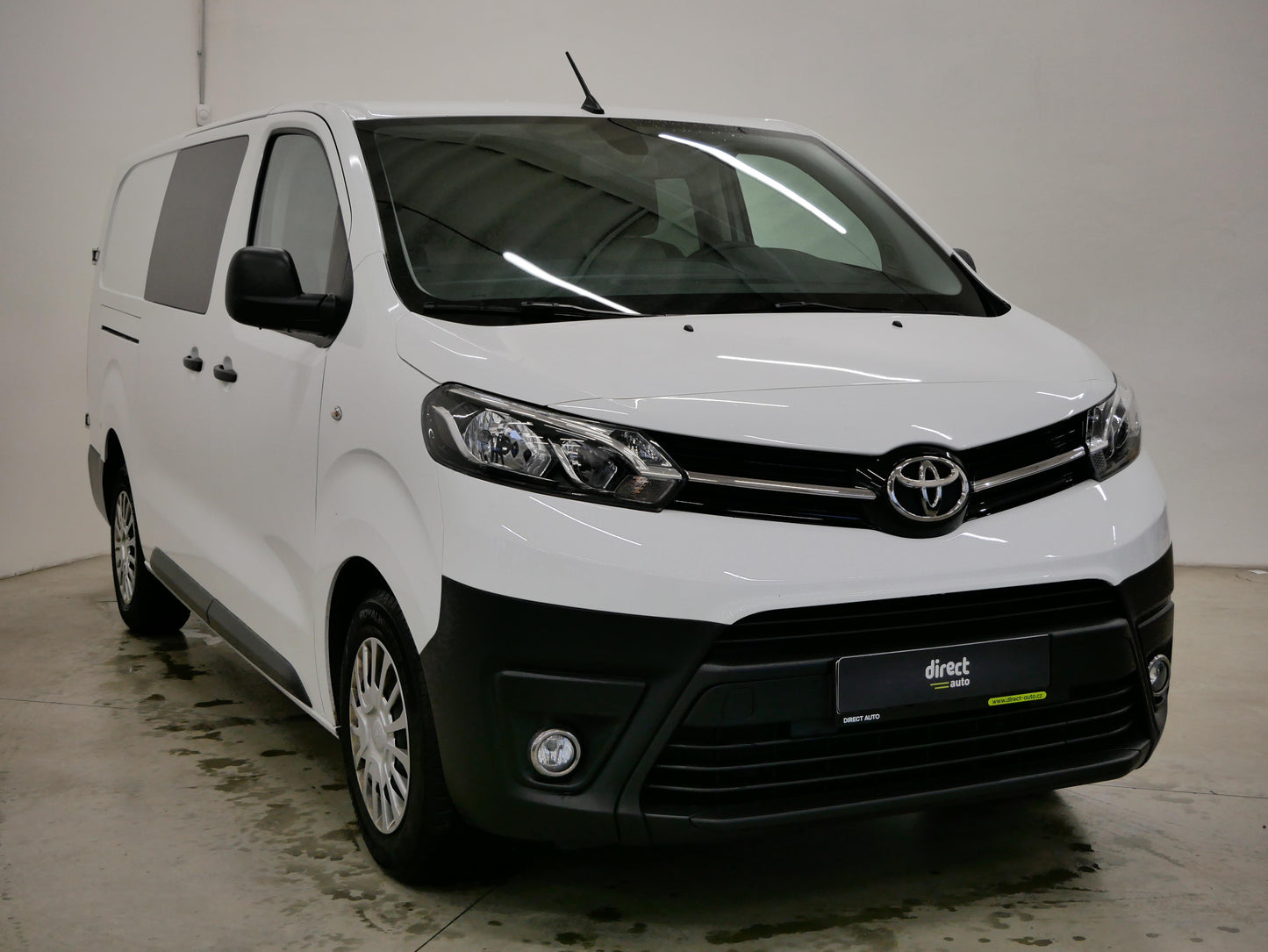 Toyota Proace 2.0 D-4D L3H1 6 míst