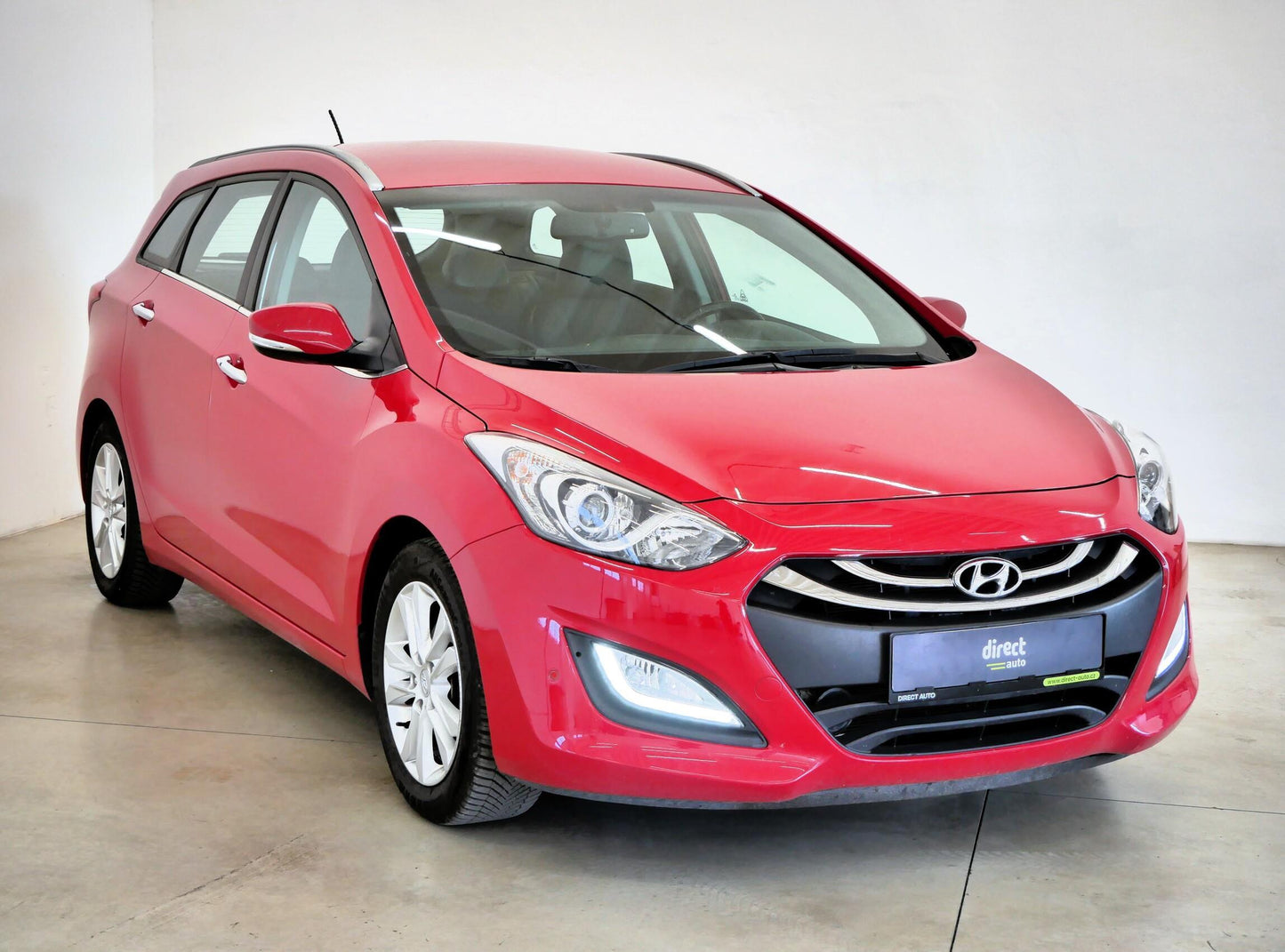 Hyundai i30 1.6 GDi 99kW Trikolor