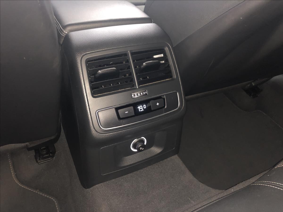 Audi A4 Avant 2,0 TDI AVANT S-LINE VIRTUAL COCPIT