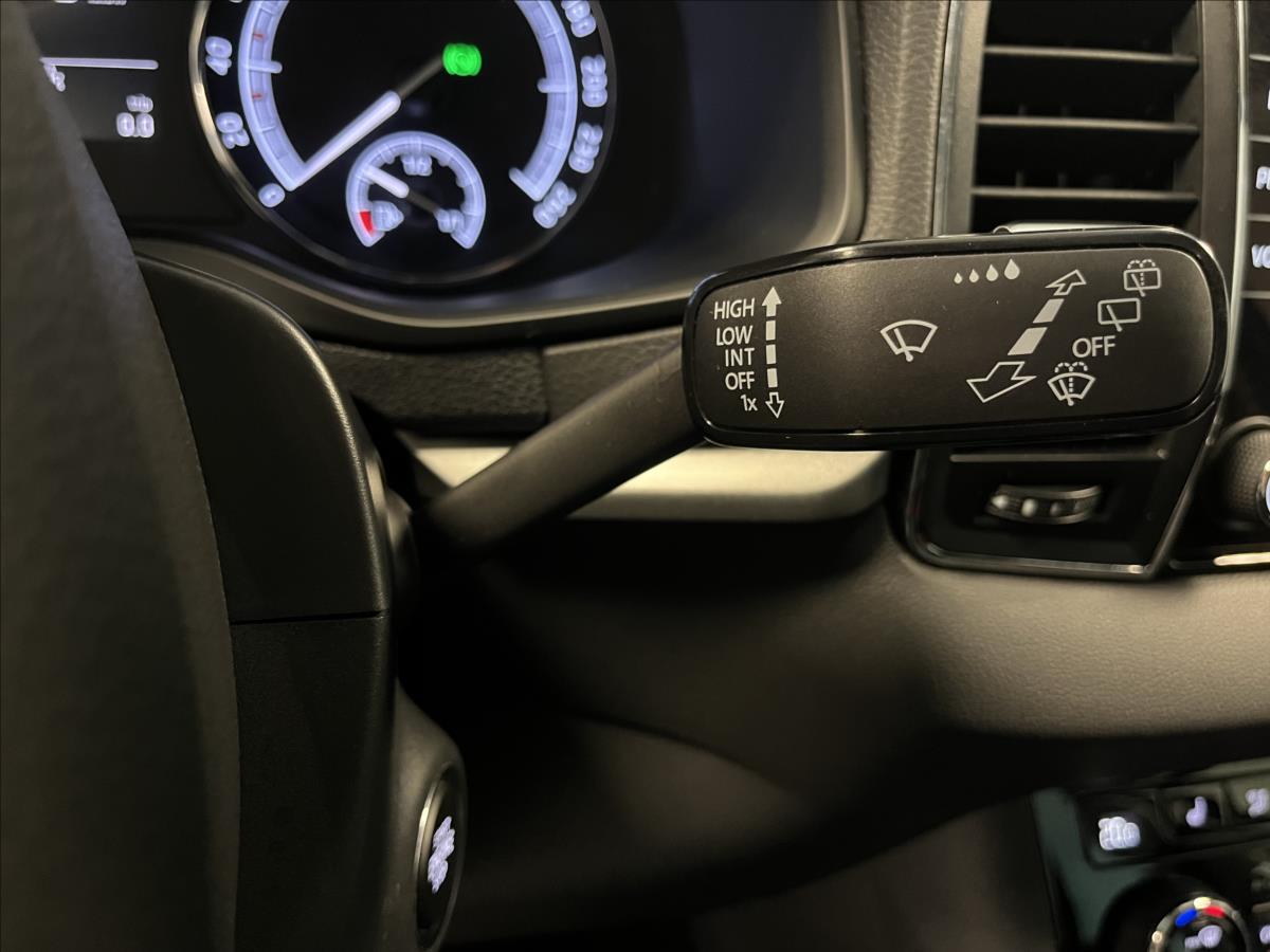 Škoda Karoq 1.6 TDI 125 LET