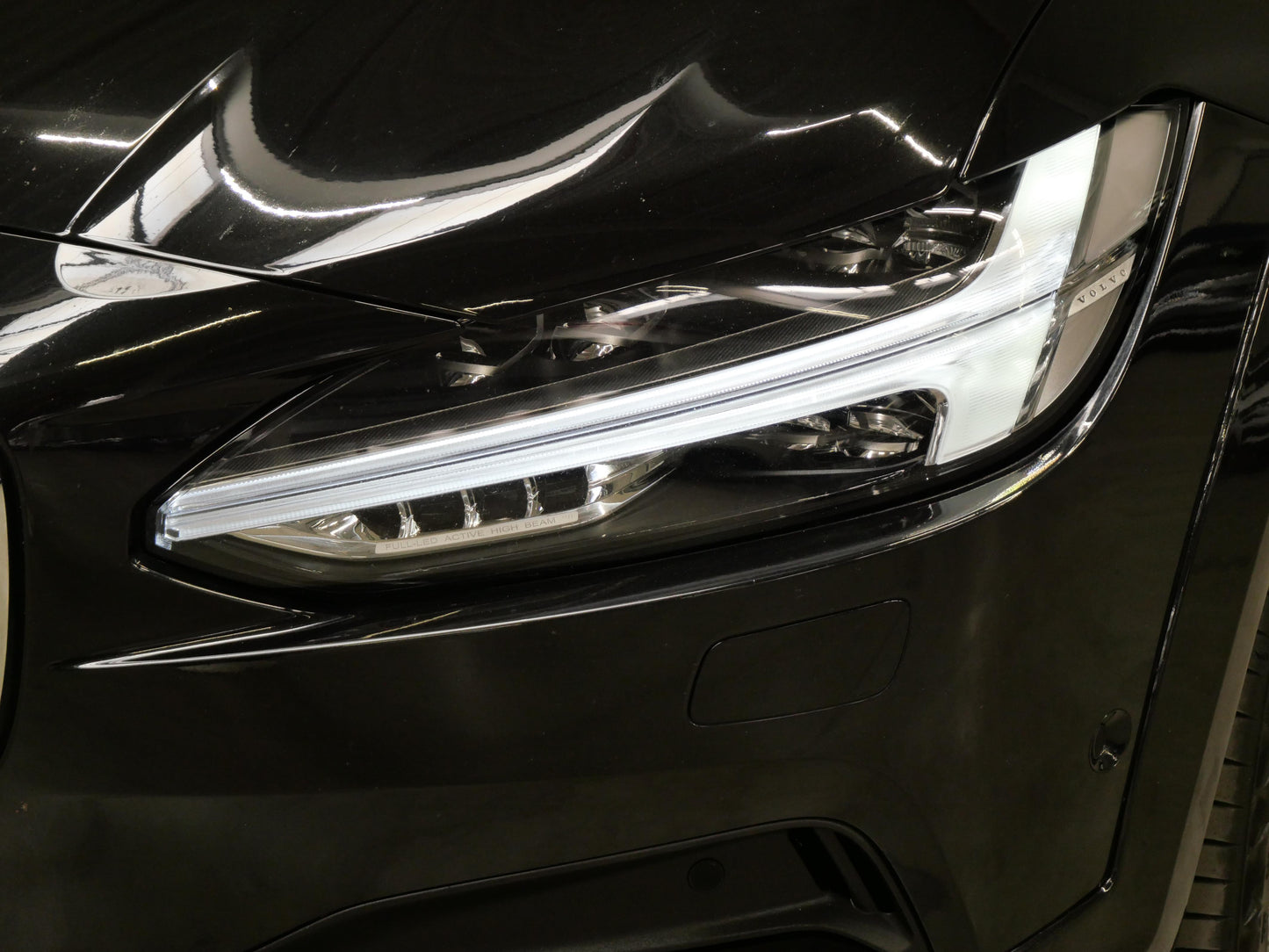 Volvo V90 2.0 T6 228kW AWD Drive-E Cross