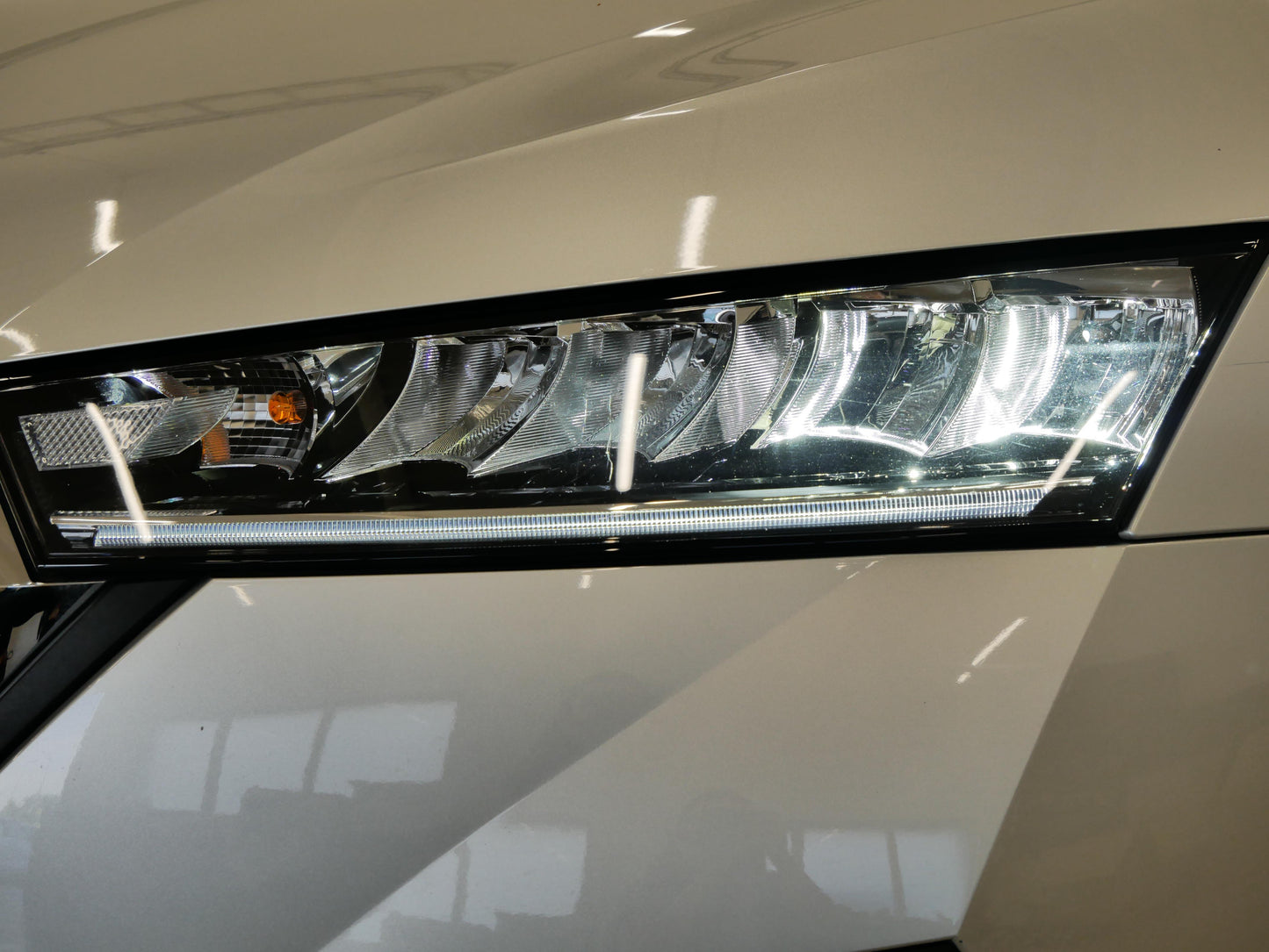 Škoda Octavia 2.0TDI 85kW Ambition Fresh