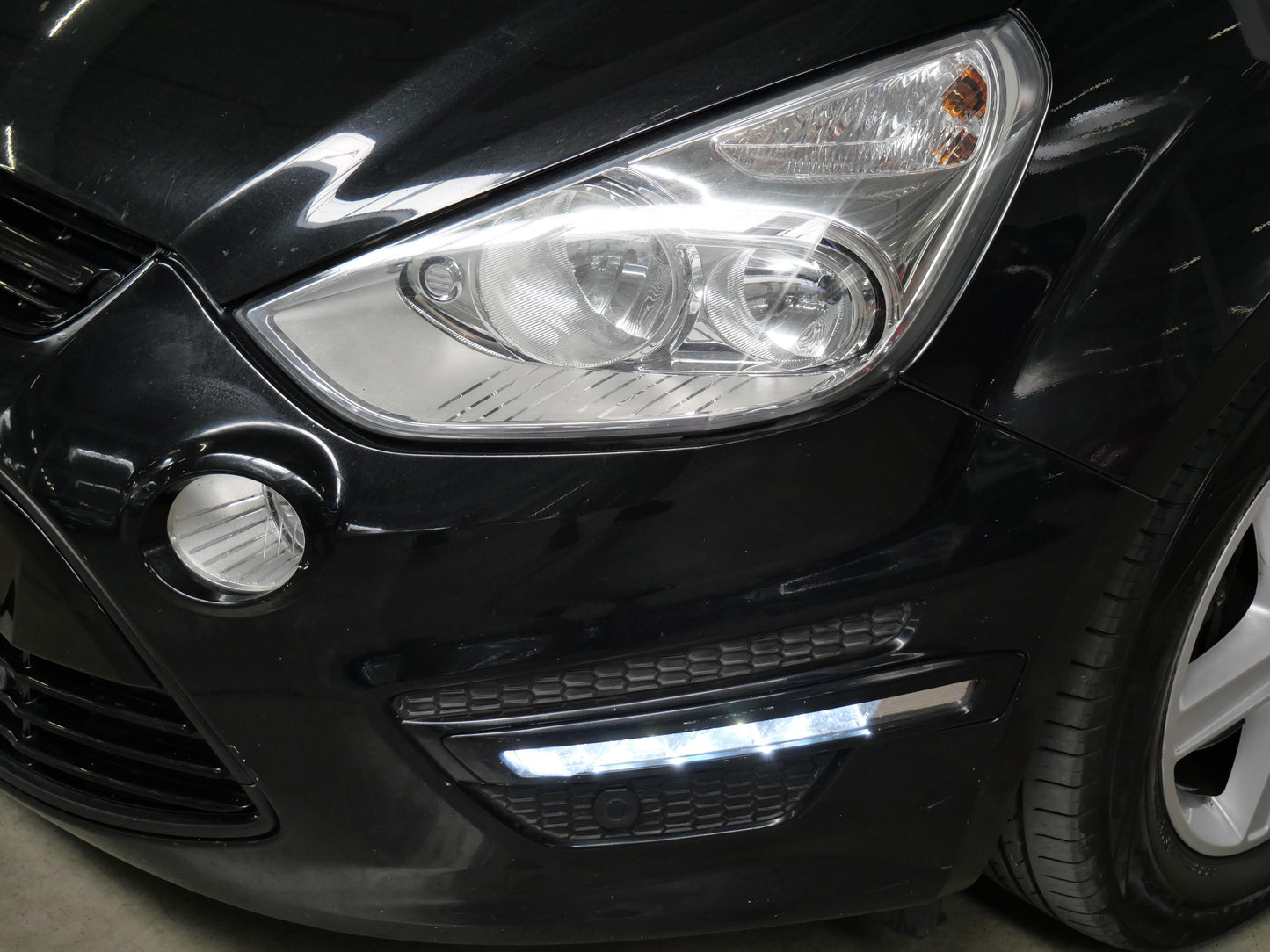 Ford S-MAX 2.0 TDCI 103 kW