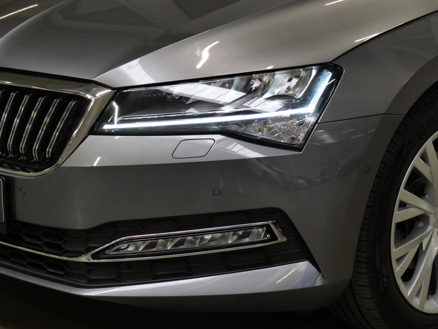 Škoda Superb 2.0 TDI 110 kW DSG Style TOP
