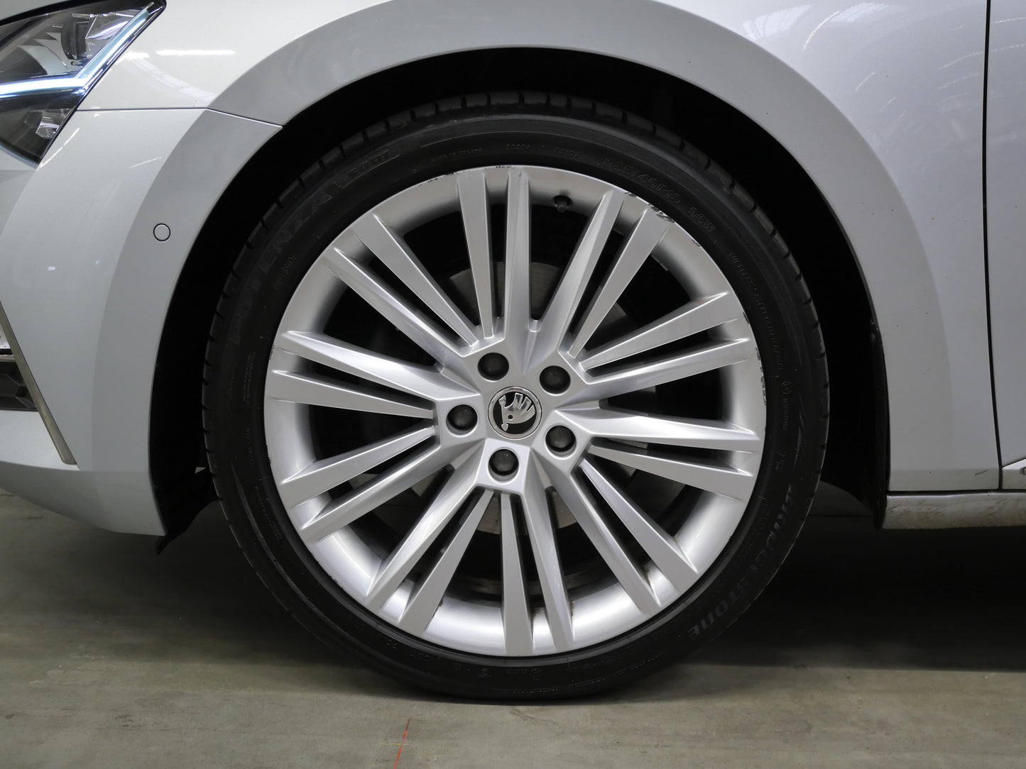 Škoda Superb 2.0 TDI 140 kW DSG L&K