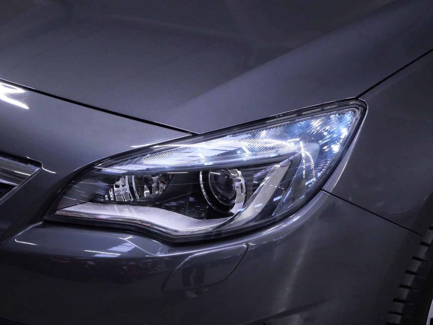 Opel Astra 1.4 T 103 kW Design Edition