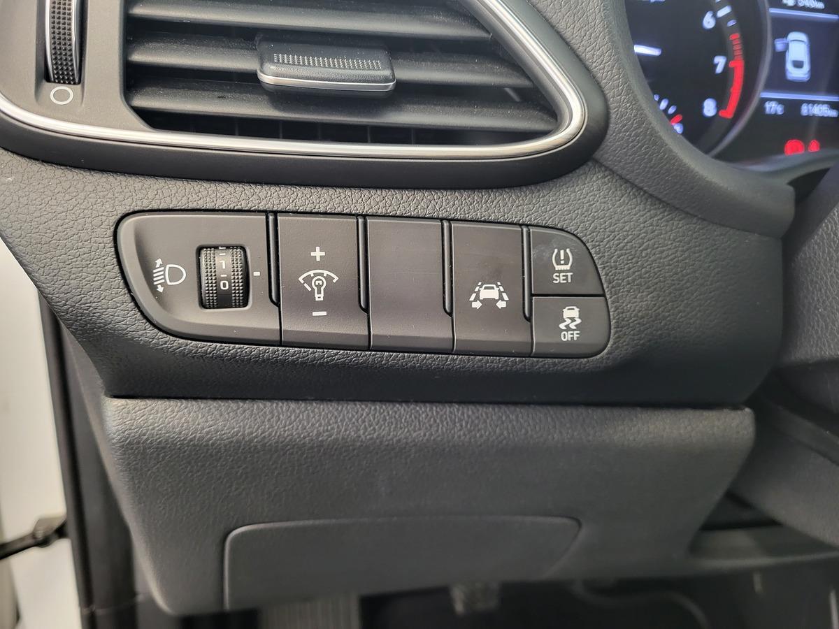 Hyundai i30 1.0 T-GDI 88 kW Fastback