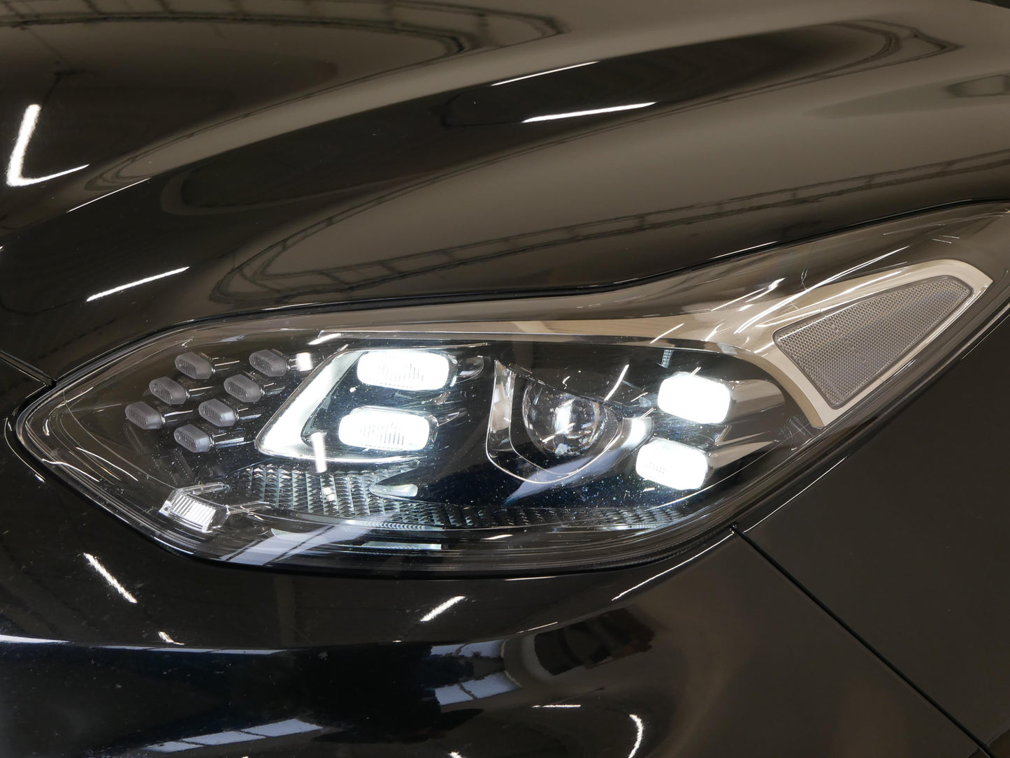 Kia Sportage 1.6 T-GDI 130 kW Black Edition