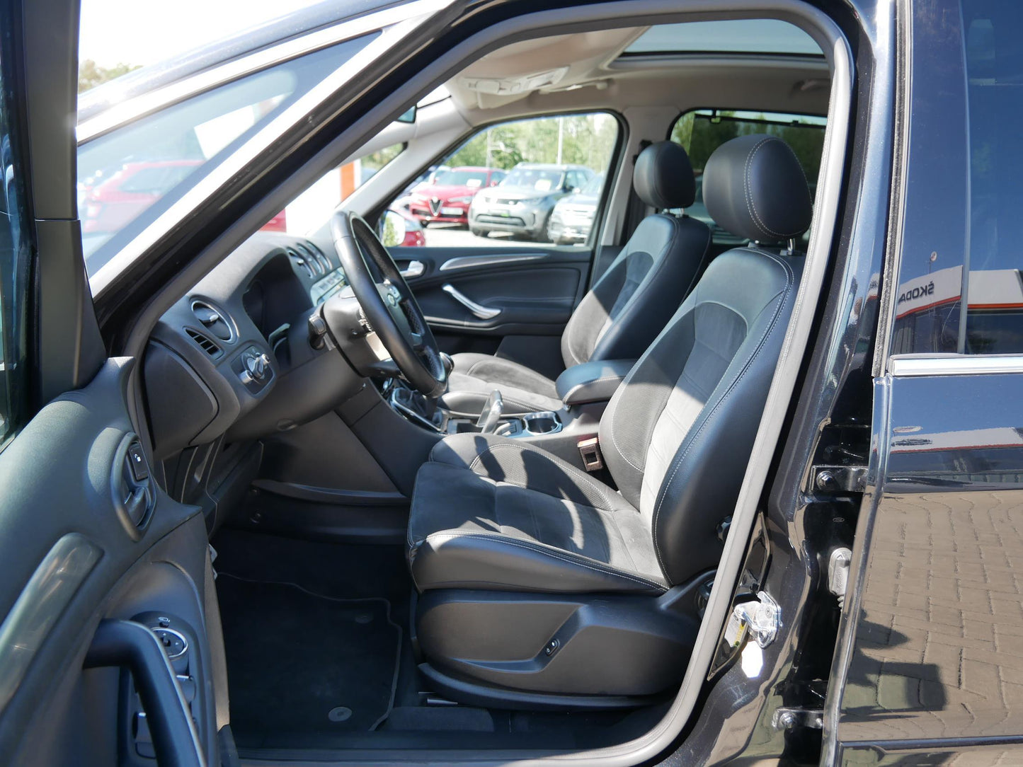 Ford S-MAX 2.2 TDCI 147 kW Titanium