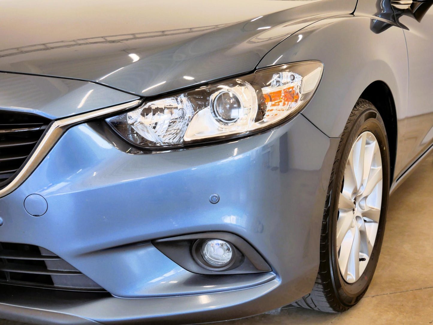 Mazda 6 2.0 Center-line