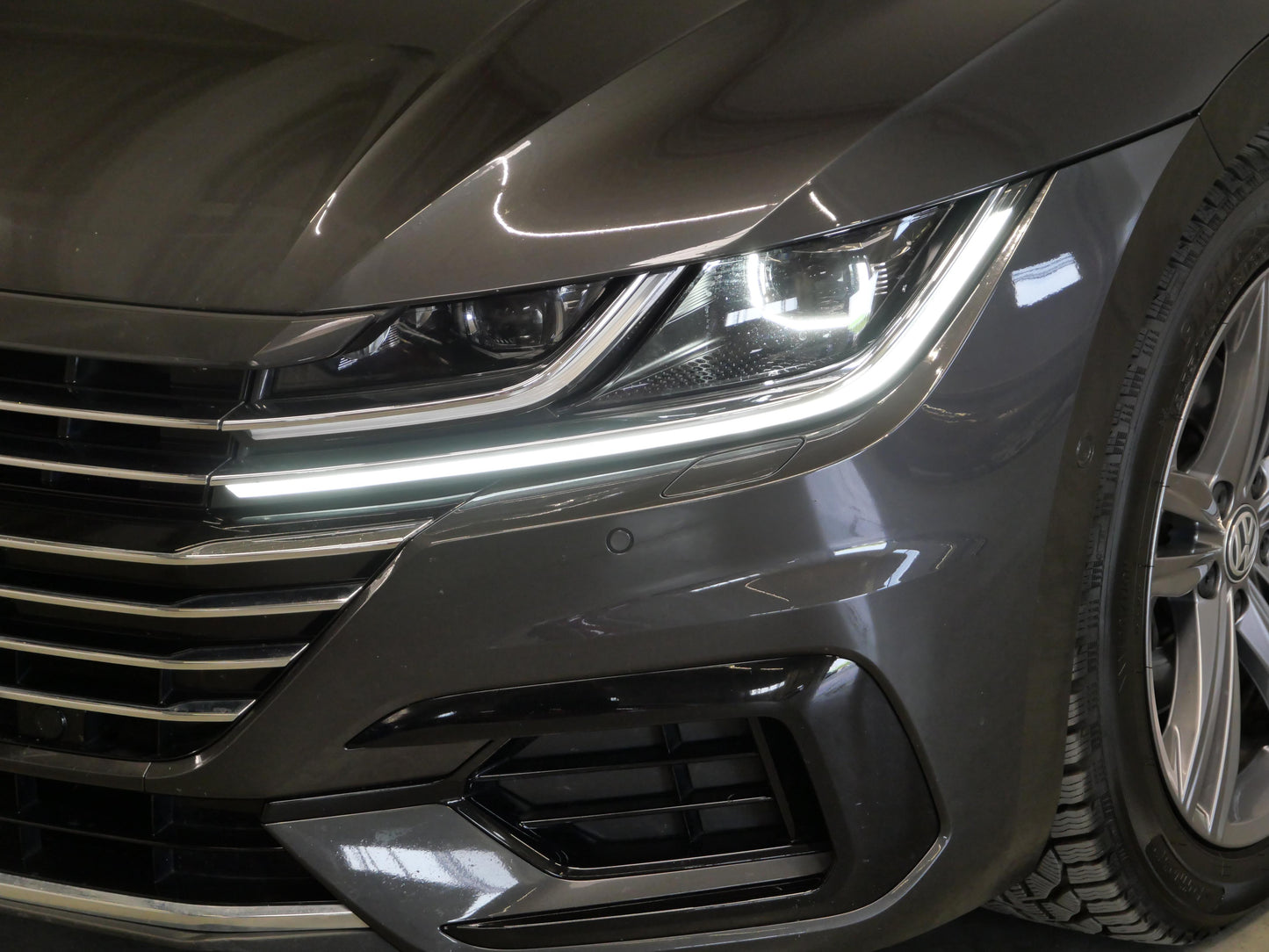 Volkswagen Arteon 2.0 TSI 140 kW R-Line