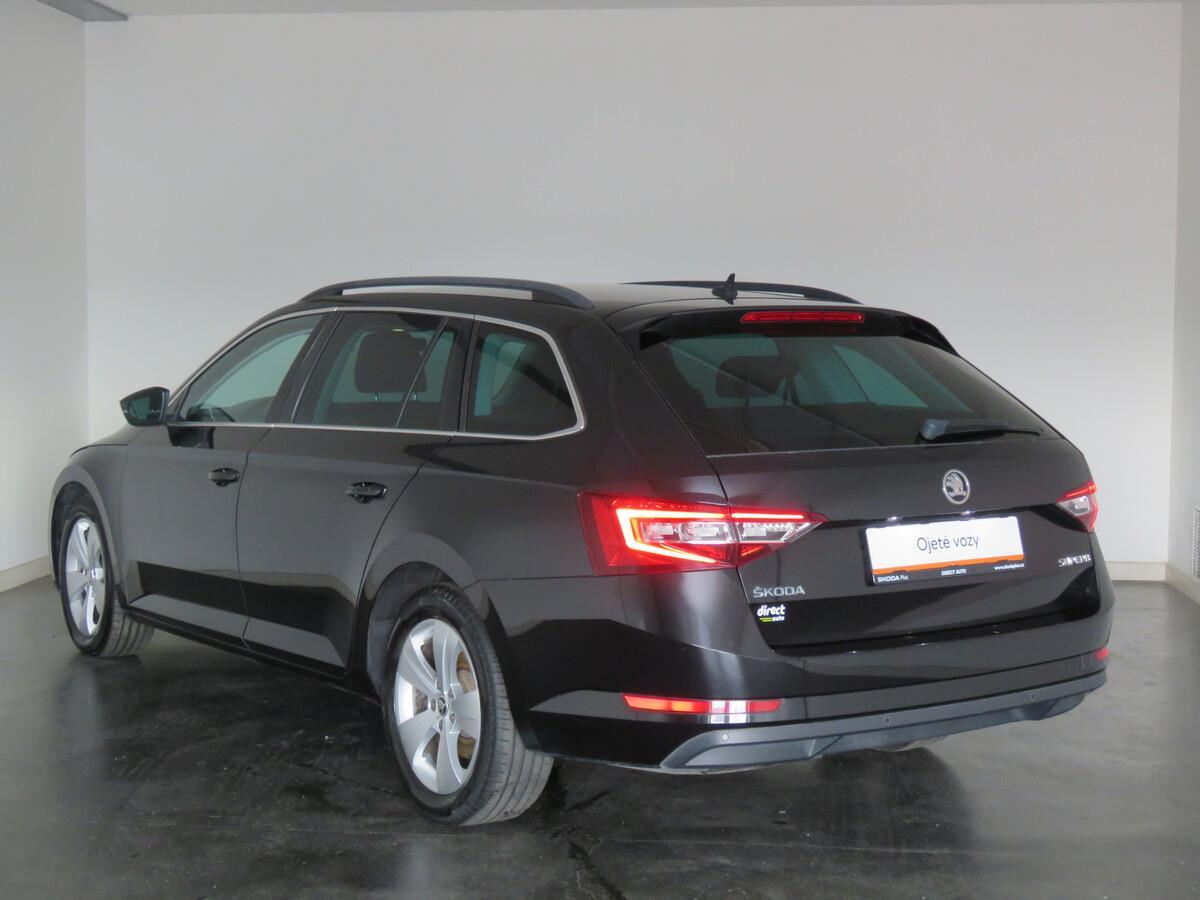Škoda Superb 2.0 TDI 110 kW Ambition Plus