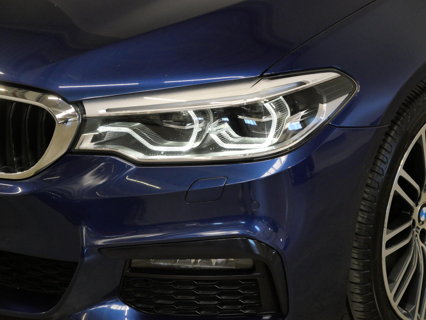 BMW Řada 5 530d xDrive 195 kW Touring