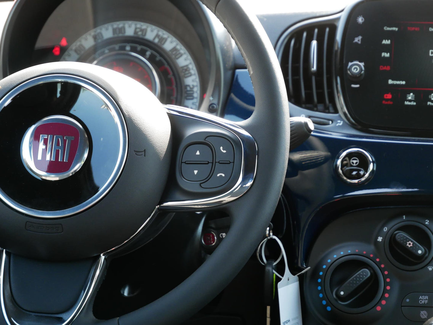 Fiat 500 1.0 BSG 51 kW
