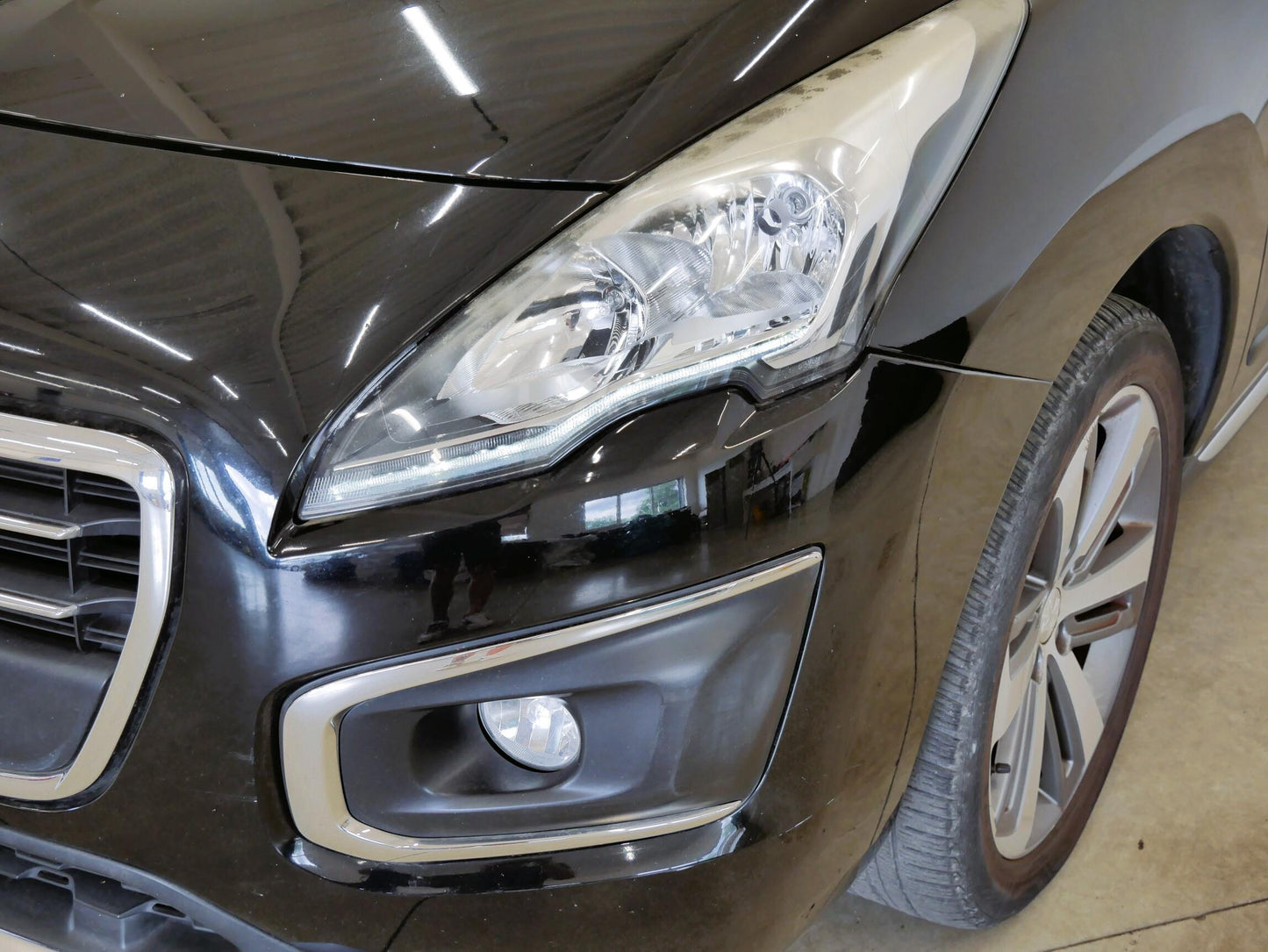 Peugeot 3008 1.6 HDi ALLURE