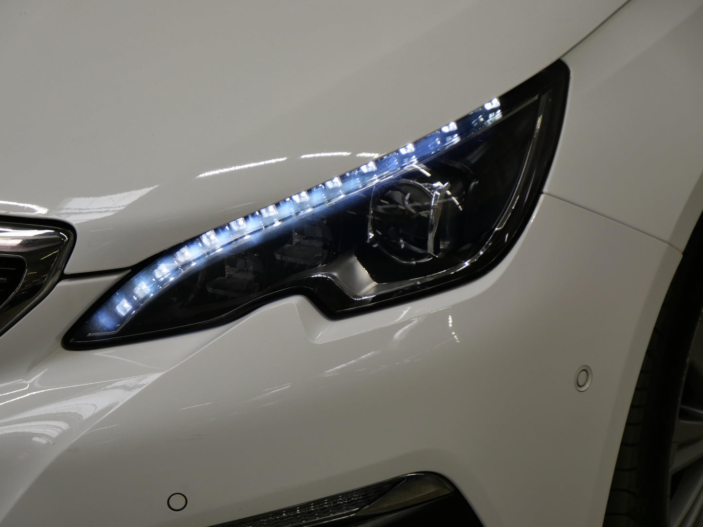 Peugeot 308 1.5 BlueHDI 96 kW Allure