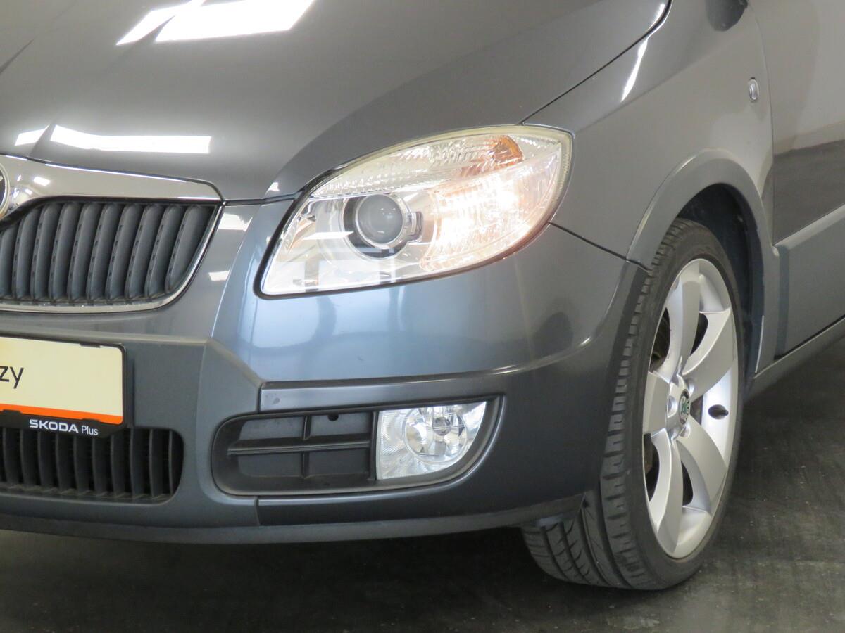 ŠKODA Roomster 1.6 16V MPI 77 kW Scout