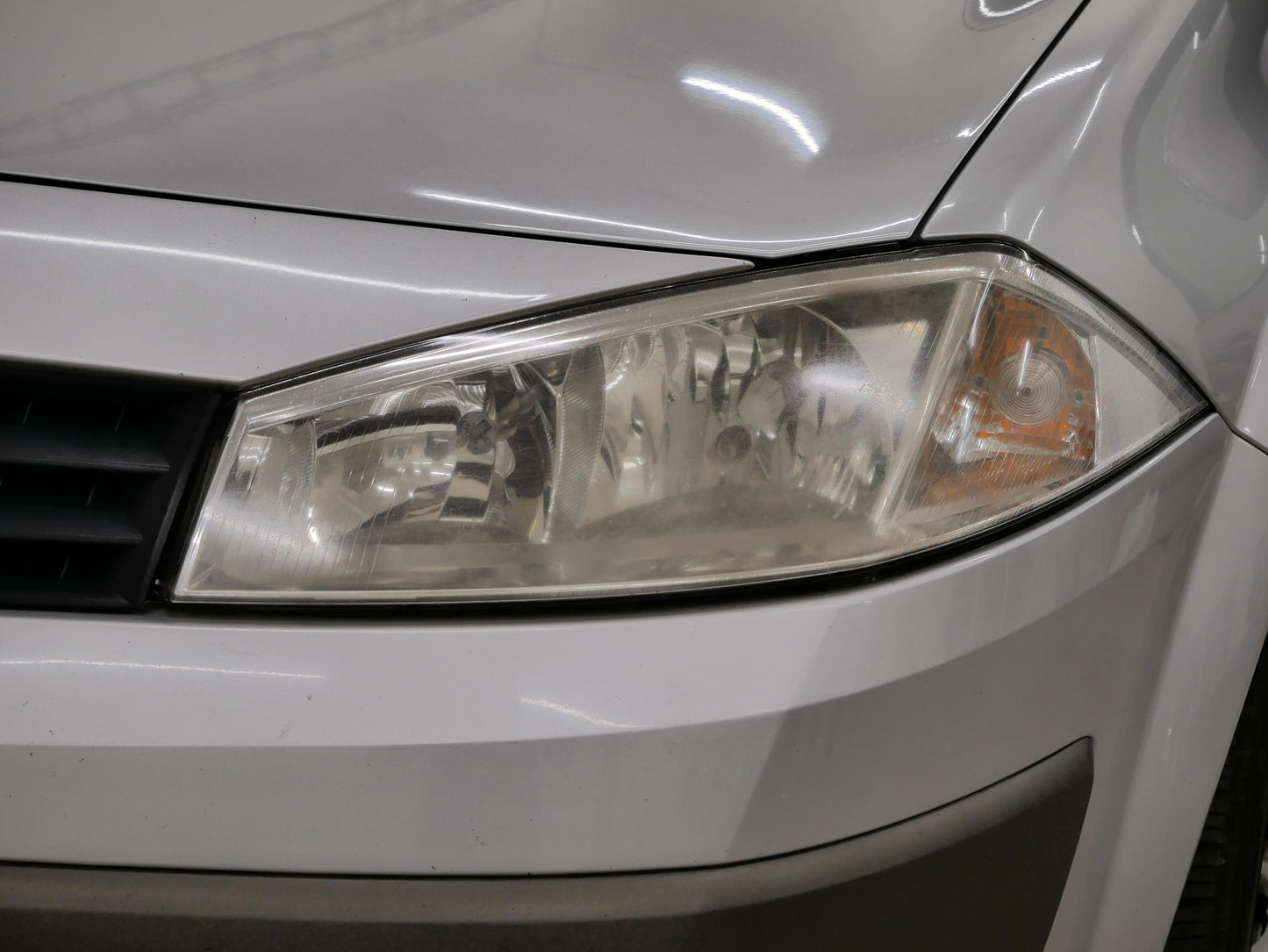 Renault Mégane 1.6i 16V 83 kW