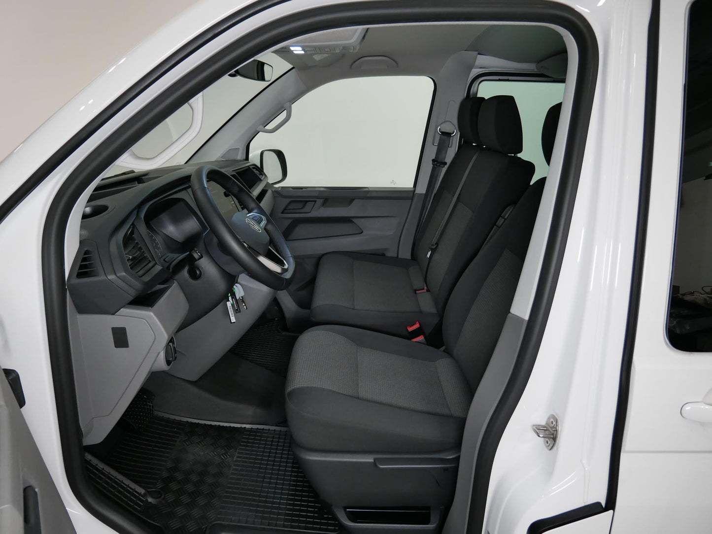 Volkswagen T6.1 2.0 TDI 110 kW Bulli Long
