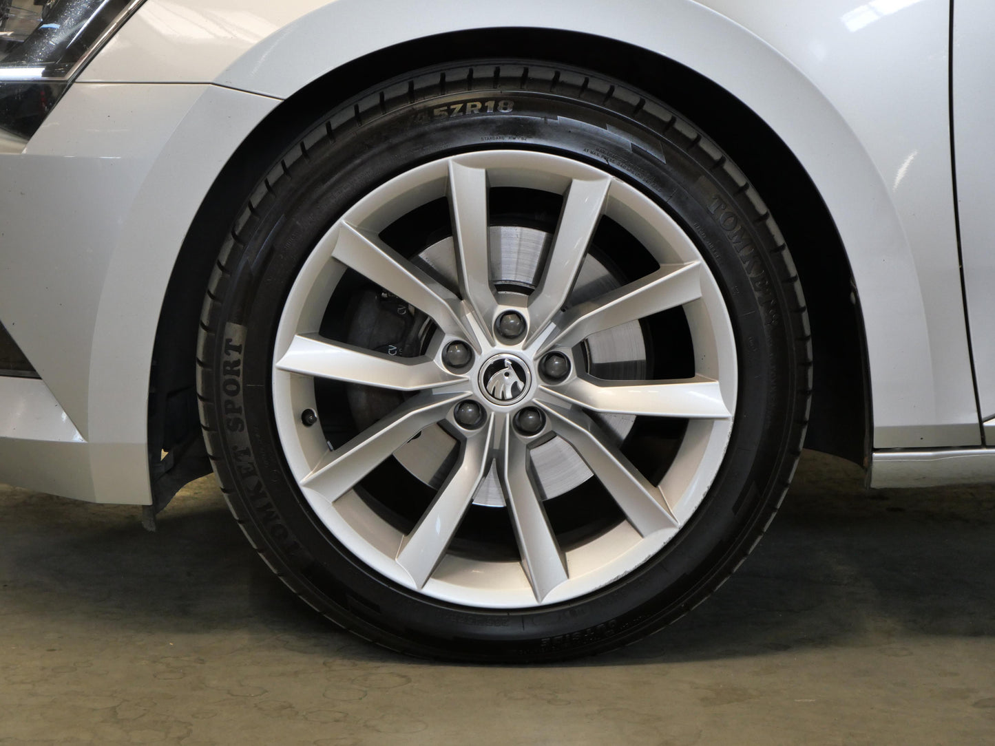 Škoda Superb 2.0 TDI 140 kW Ambition