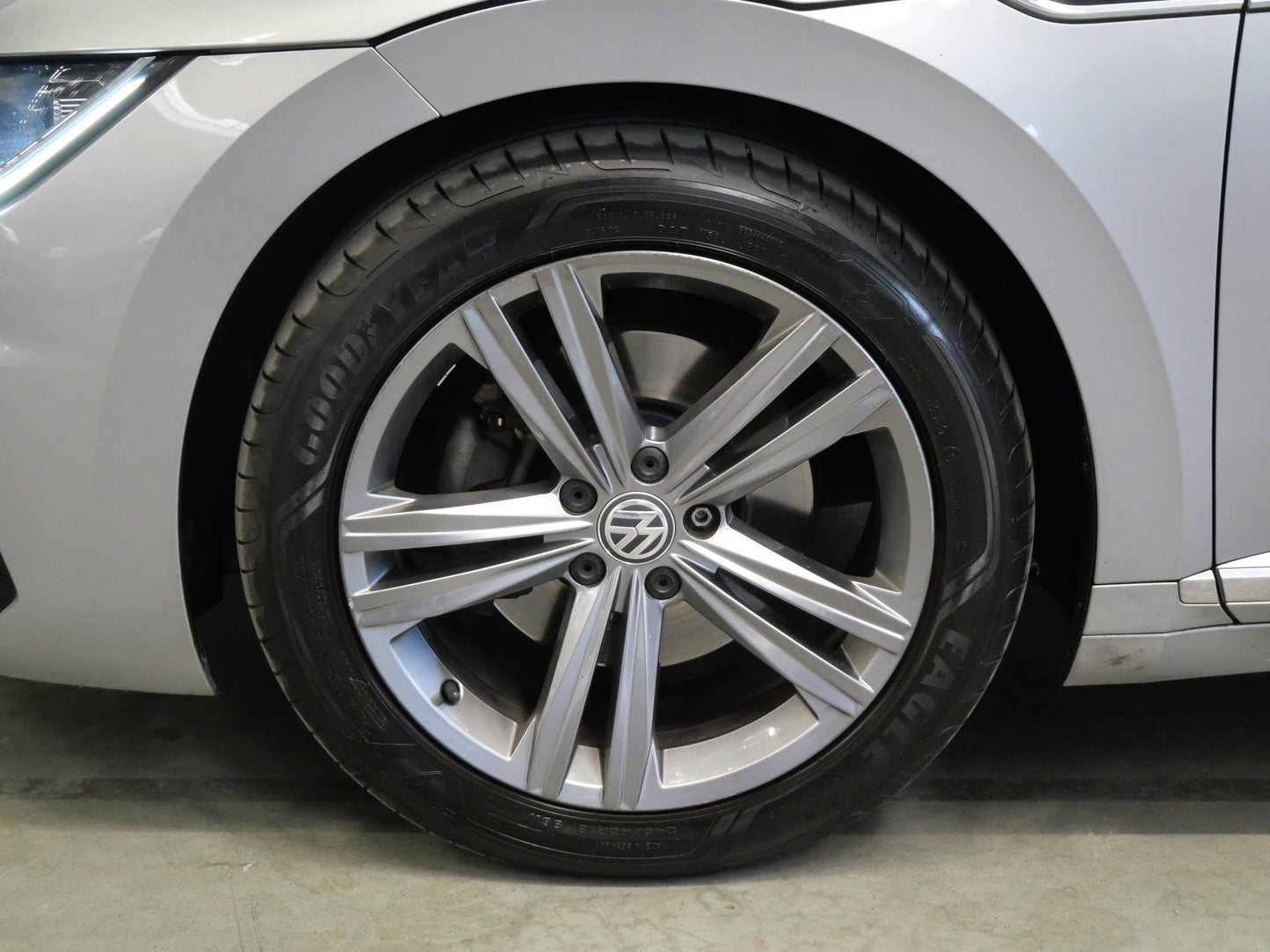 Volkswagen Arteon 2.0 TDI 110 kW DSG R-Line