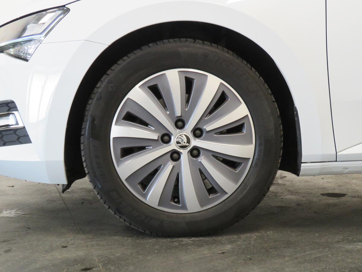 Škoda Superb 2.0 TDI 110 kW DSG Style Plus