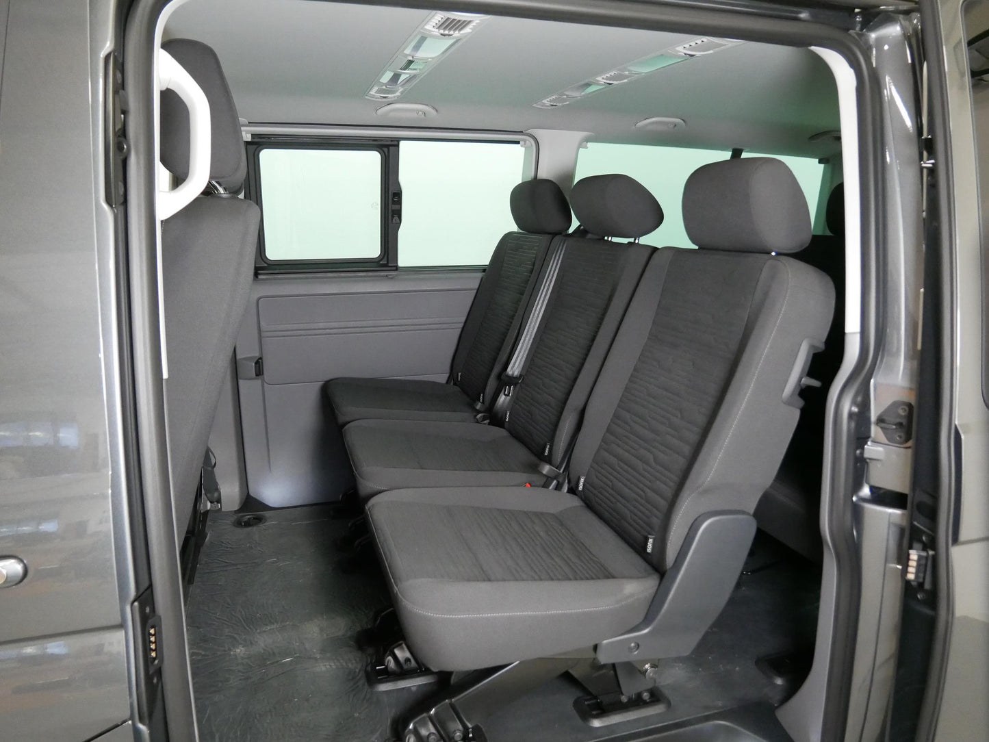 Volkswagen Caravelle 2.0 TDI 150 kW BULLI LONG