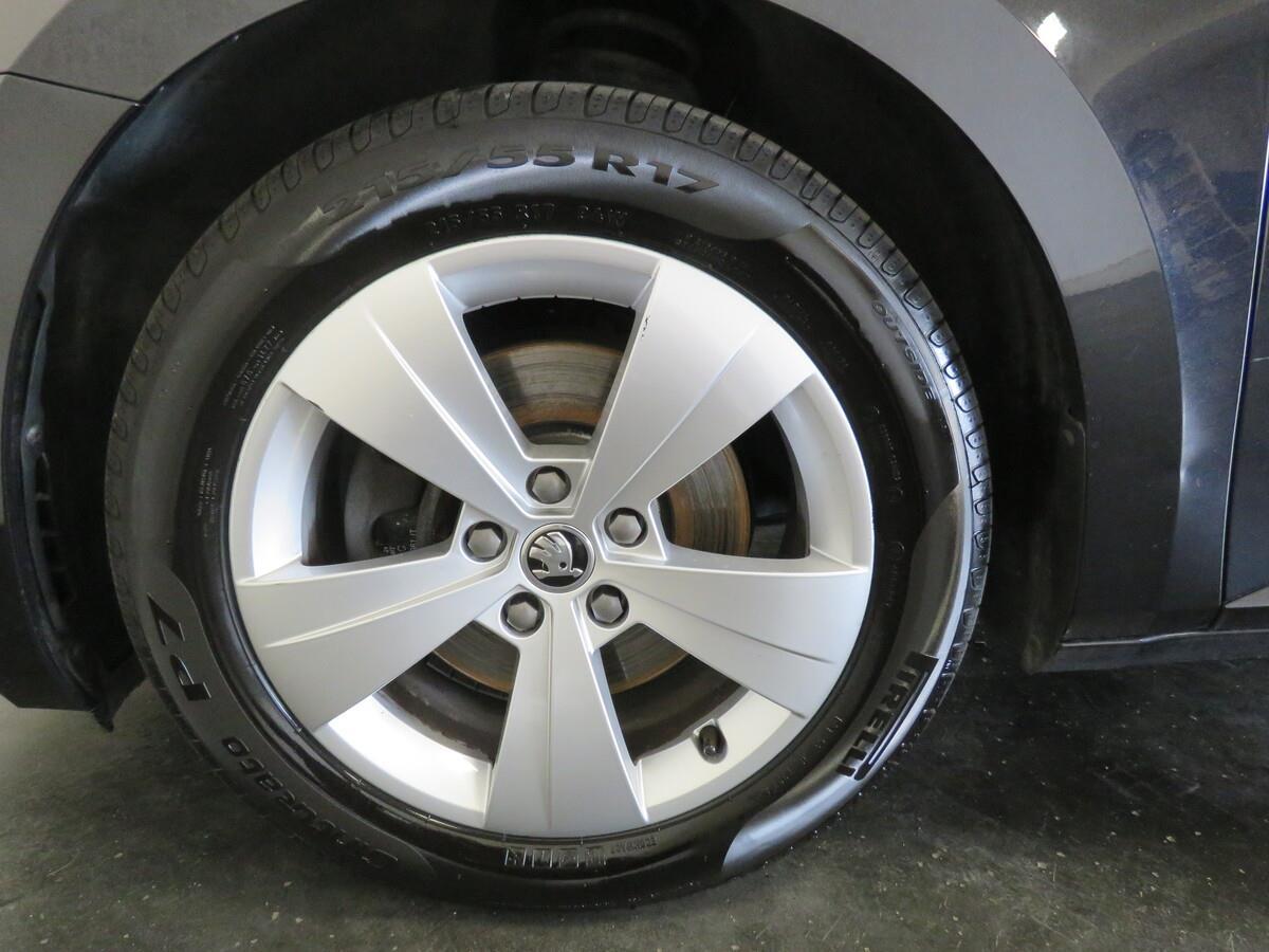 Škoda Superb 2.0 TDI 110 kW Ambition Plus