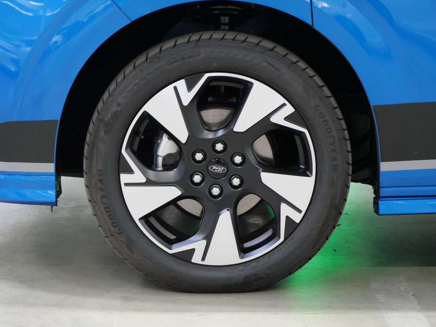 Ford Tourneo Custom 2.0 EcoBlue 125 kW Sport L2