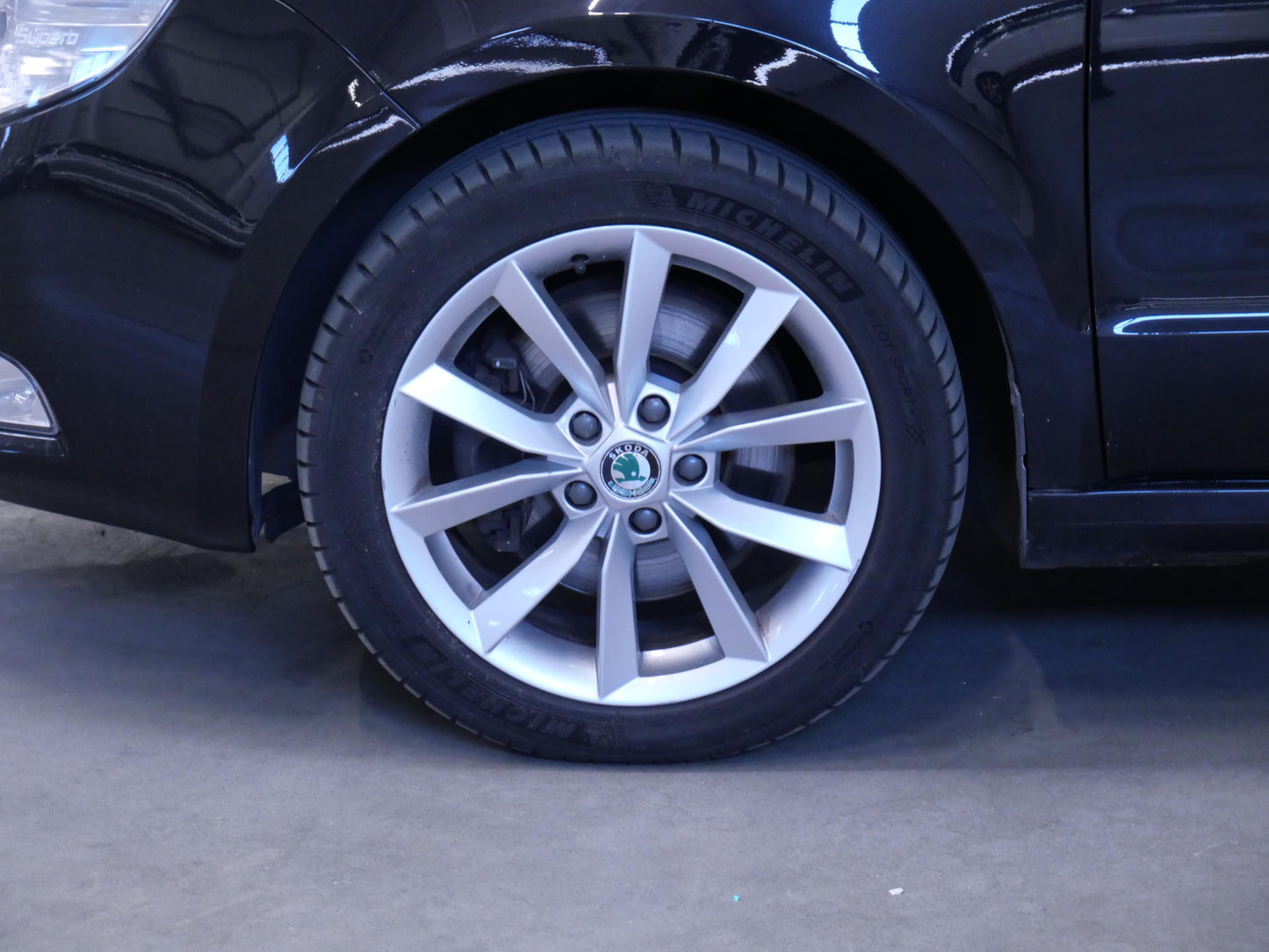 Škoda Superb 2.0 TDI 103 kW DSG Ambition