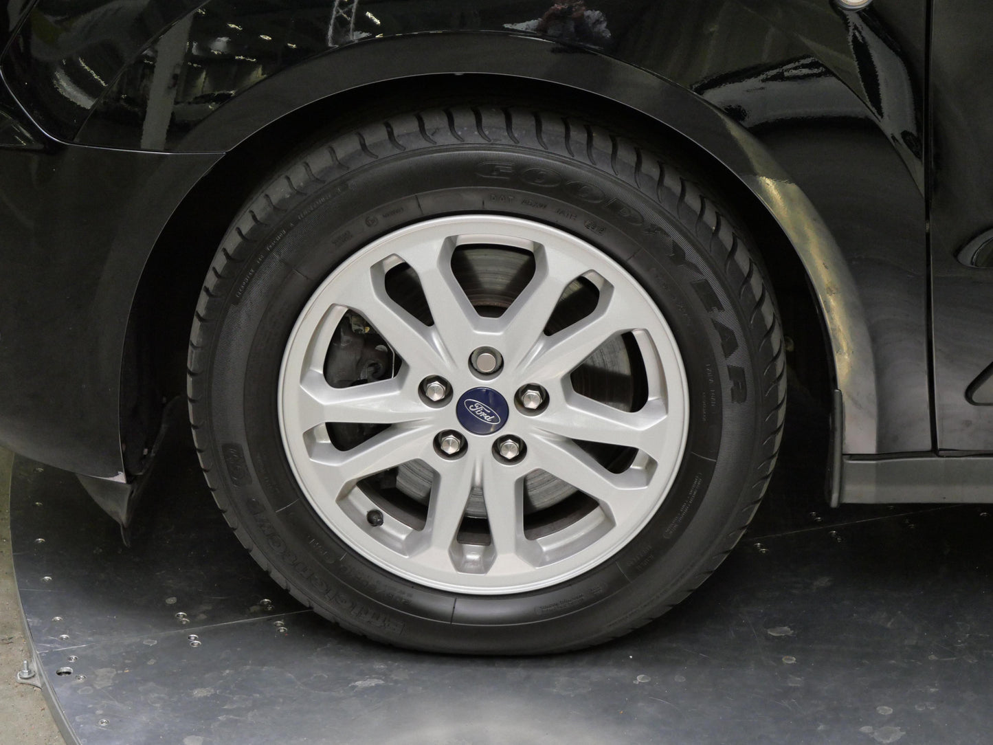 Ford Tourneo Connect Grand 1.5 TDCi 88 kW Trend