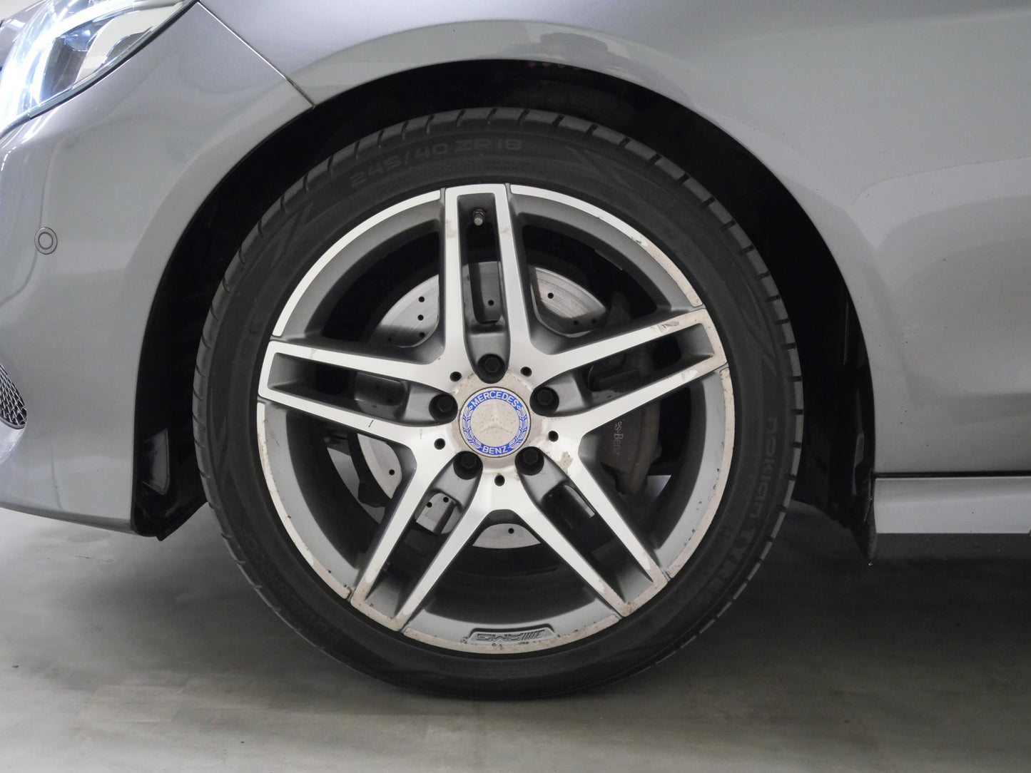 Mercedes-Benz E-Class 220 CDI 125 kW 4 Matic