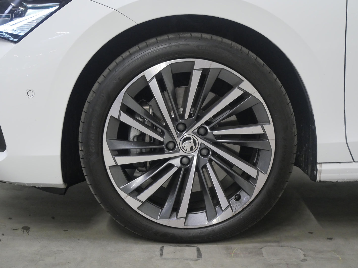 Škoda Superb 2.0 TDI 142 kW L&K