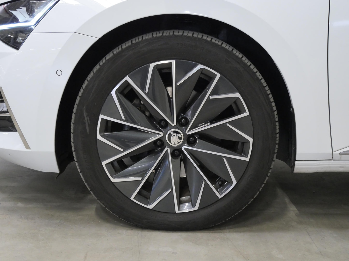 Škoda Superb 2.0 TDI 147 kW L&K 4x4