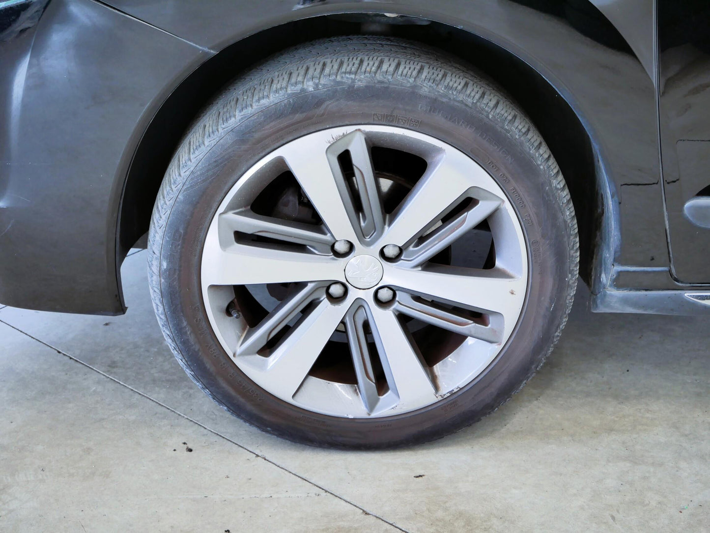 Peugeot 3008 1.6 HDi ALLURE