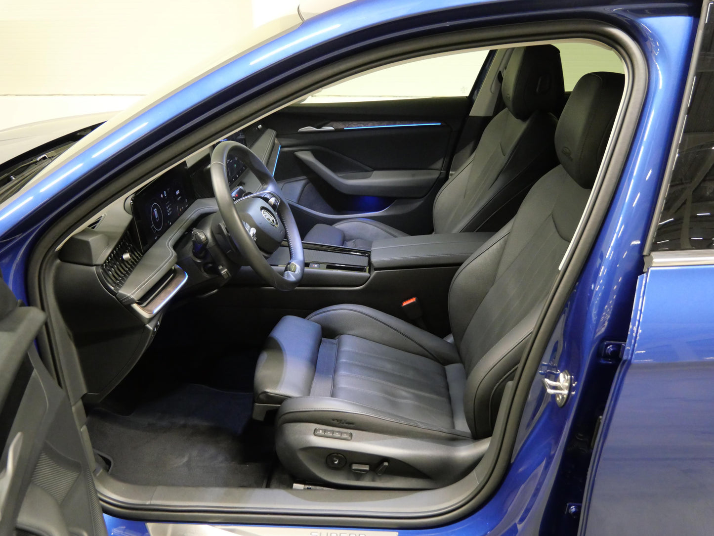 Škoda Superb 2.0 TDI 142 kW L&K