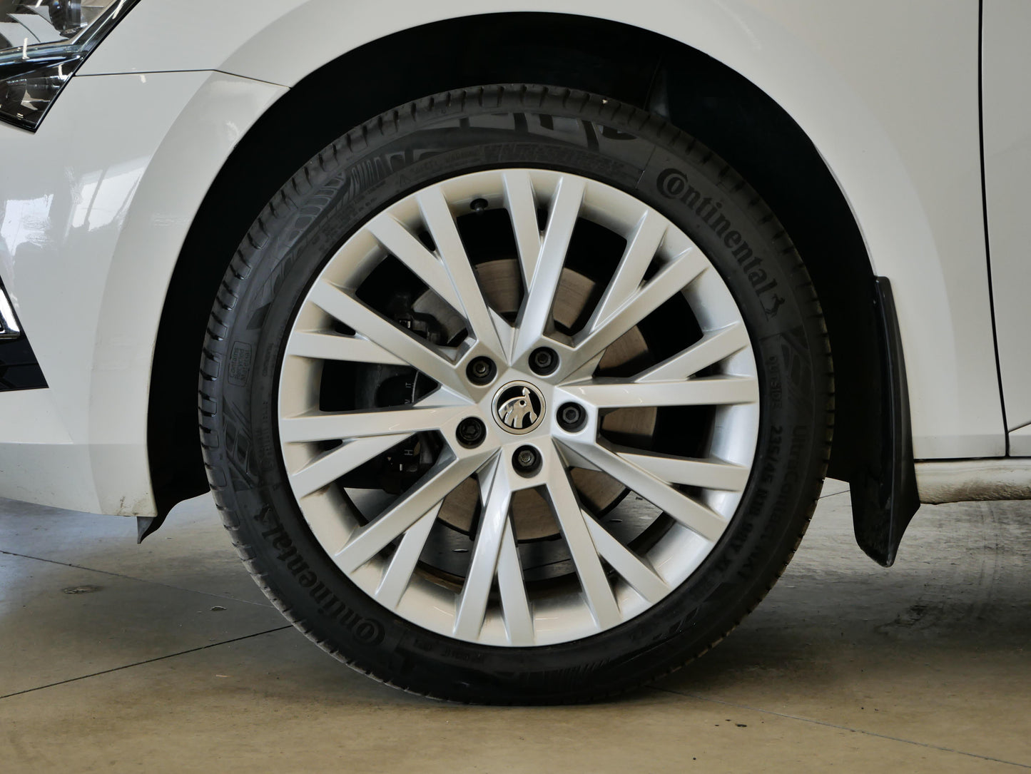 Škoda Superb 2.0 TDI 140 kW Style Business