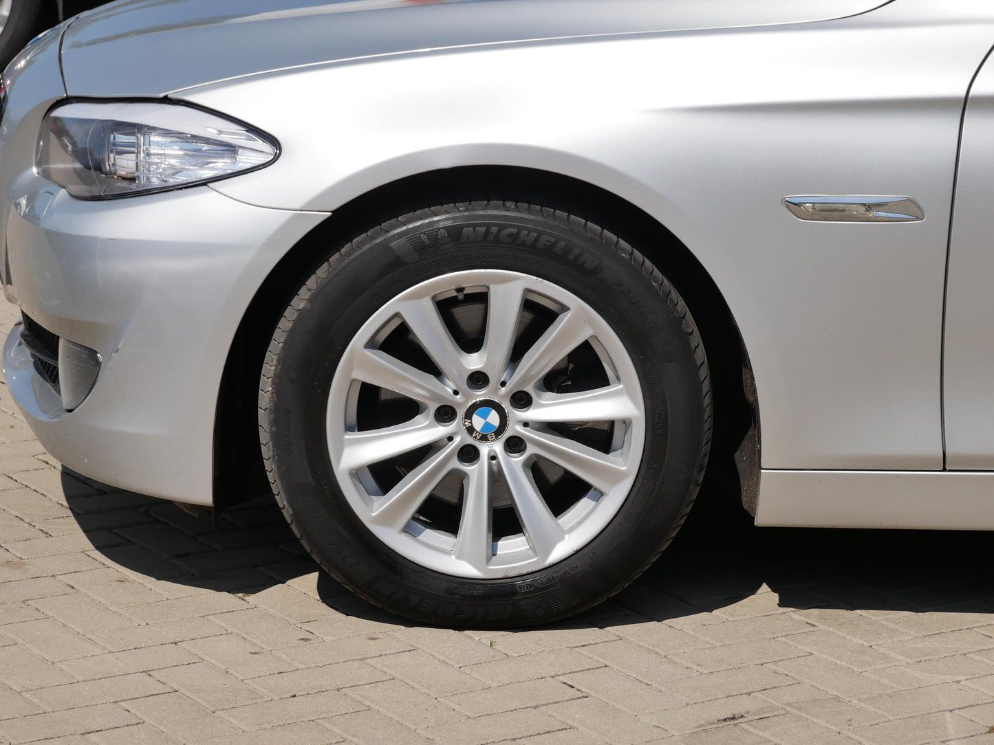 BMW Řada 5 523 i 150 kW