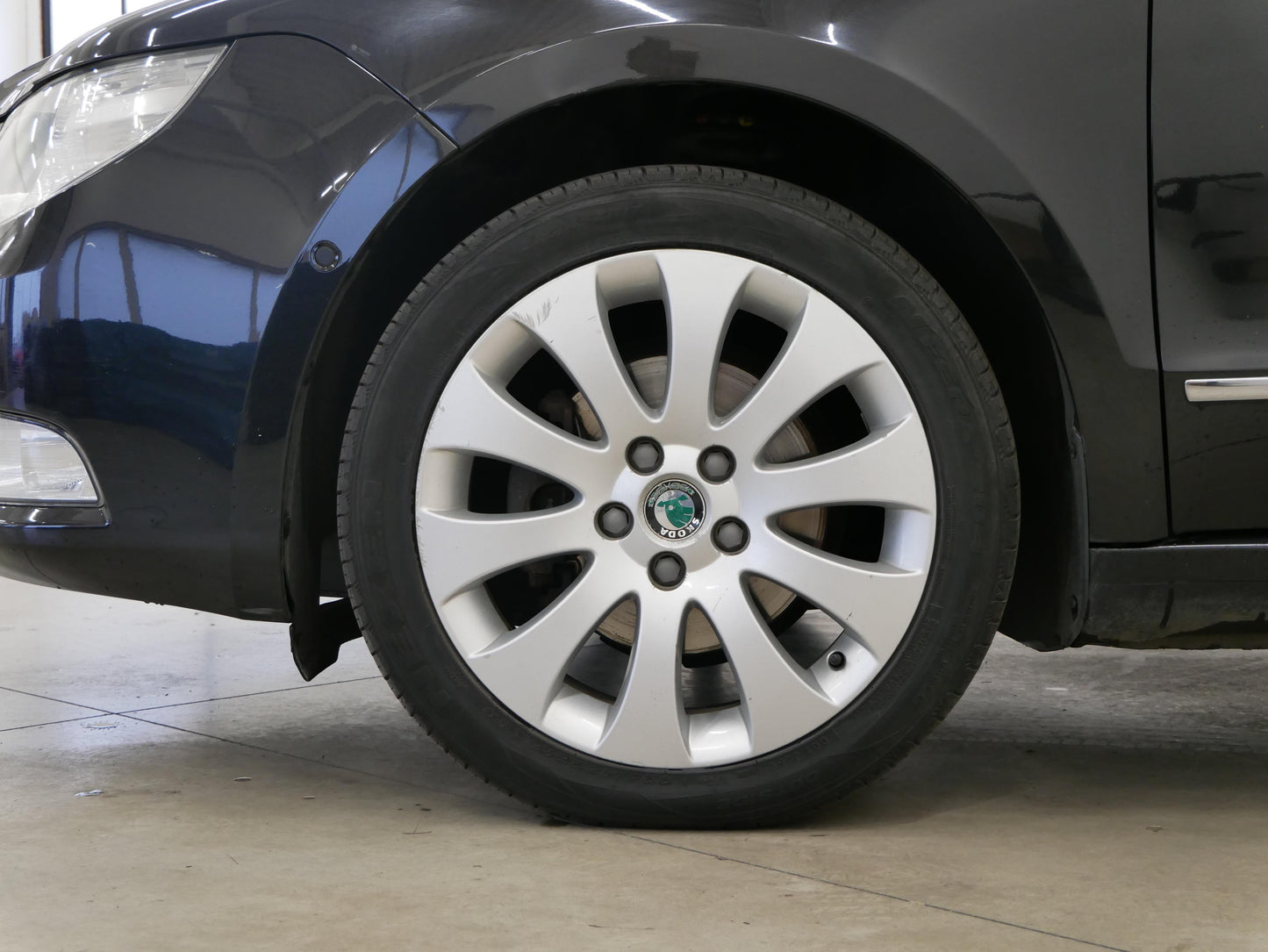 Škoda Superb 1.6 TDI 77 kW Elegance