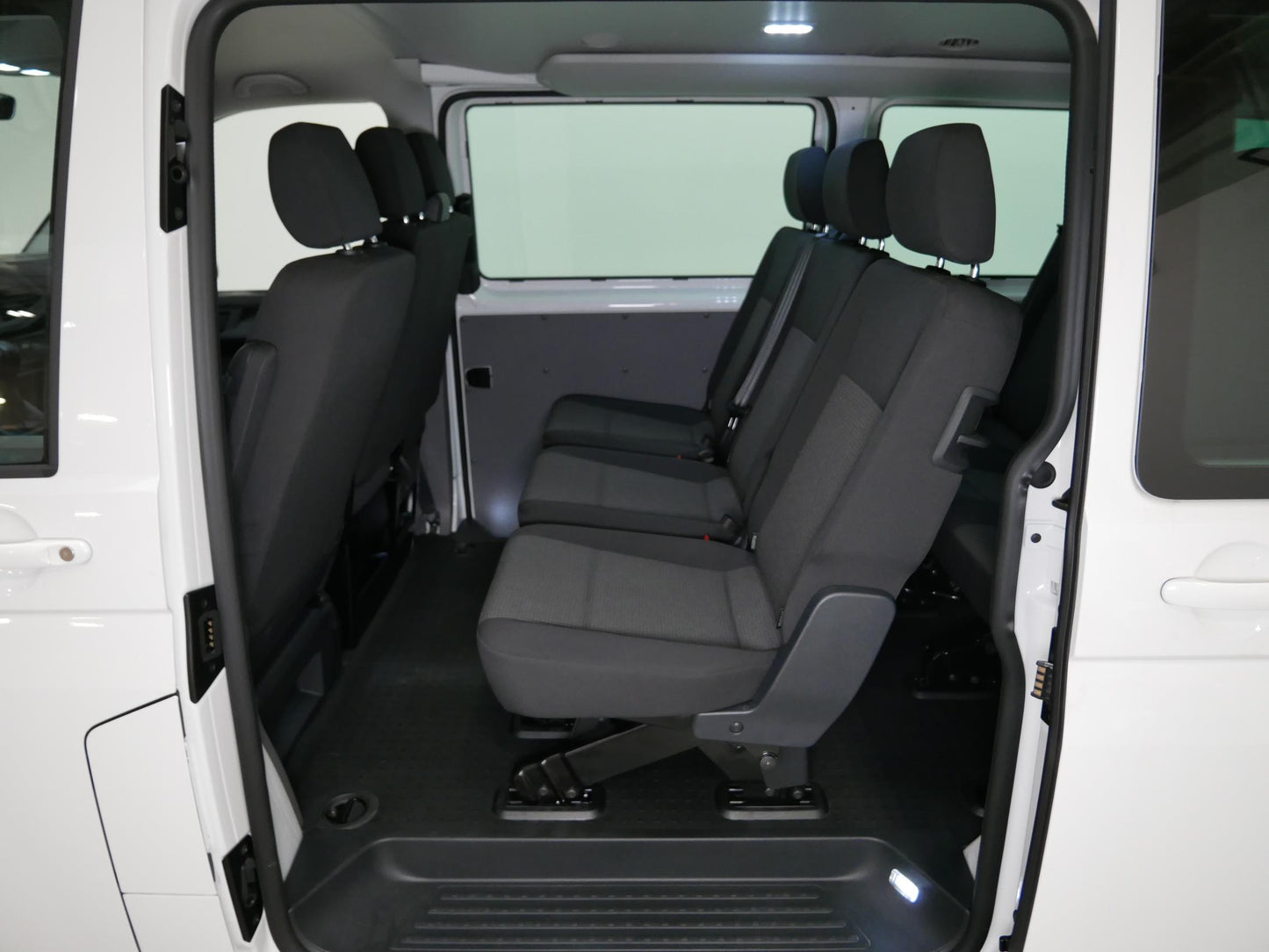 Volkswagen T6.1 2.0 TDI 110 kW Bulli Long