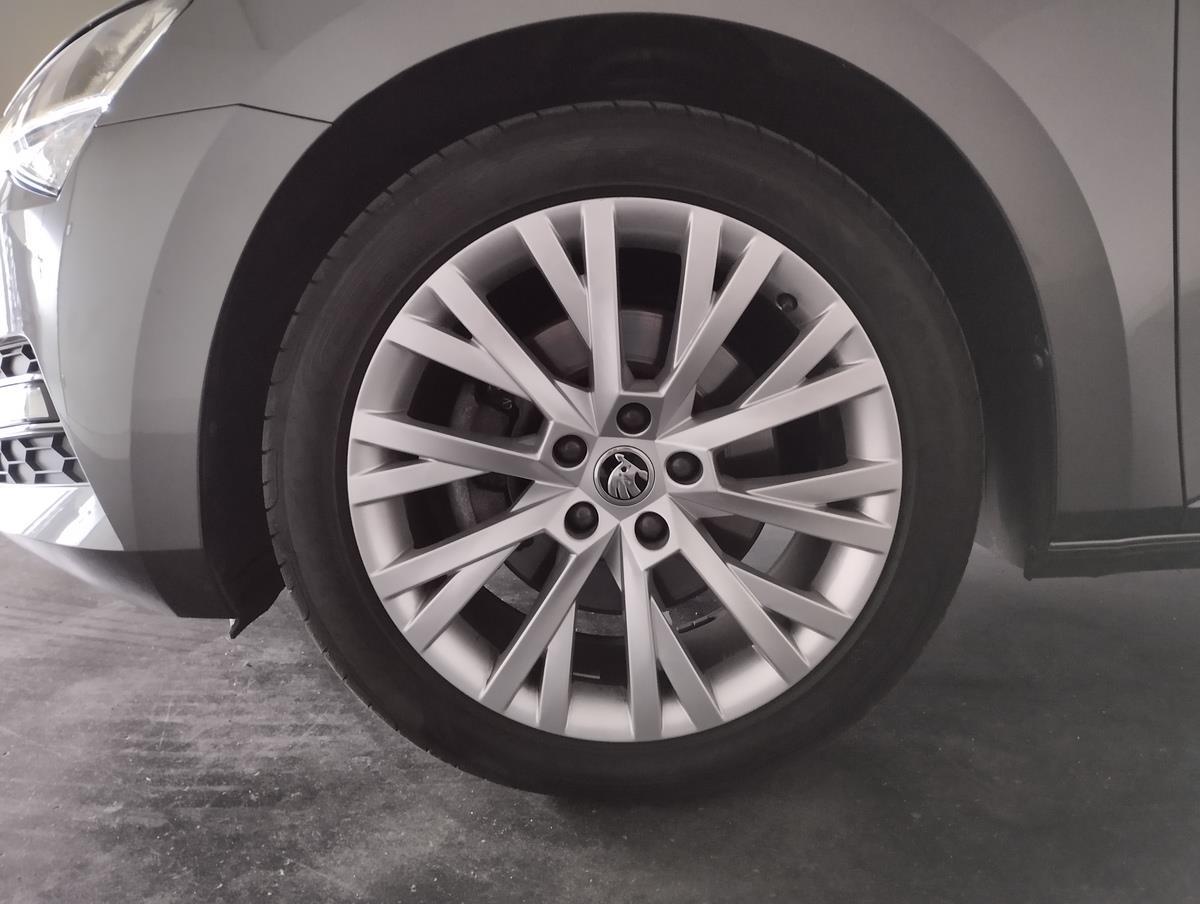 Škoda Superb 2.0 TDI 147 kW Style Plus
