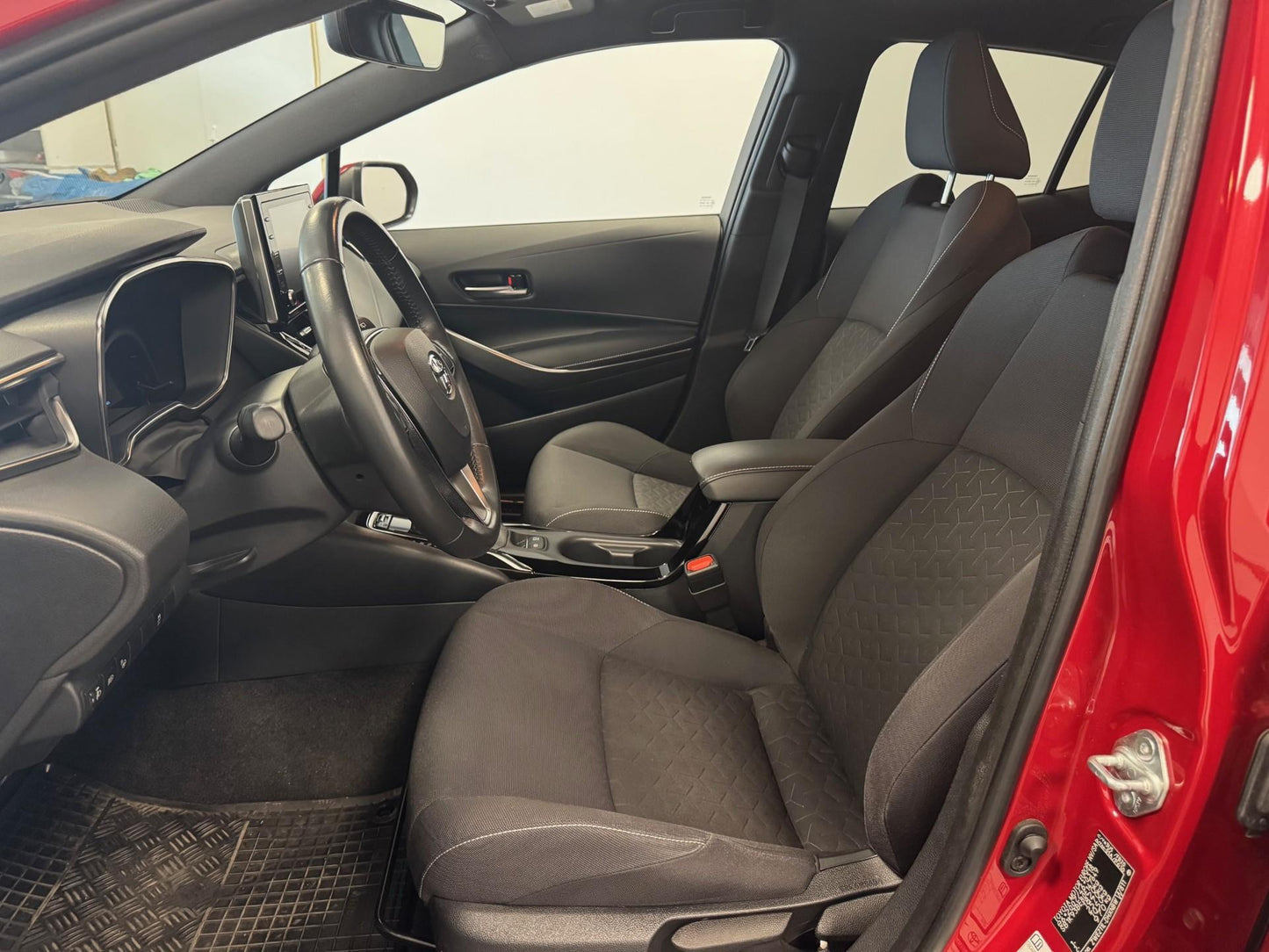 Toyota Corolla 1.8 e-CVT 72 kW Comfort Tech