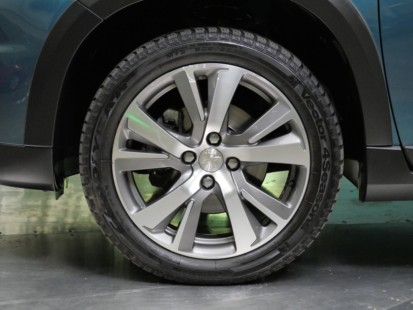 Peugeot 2008 1.2 PureTech 81 kW Allure