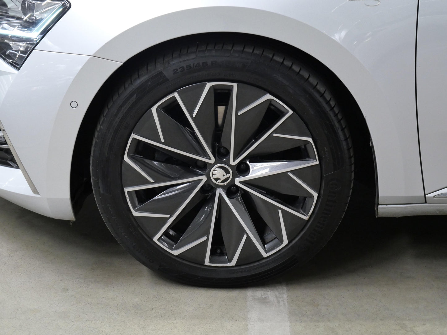 Škoda Superb 2.0 TDI 140 kW 4x4 L&K