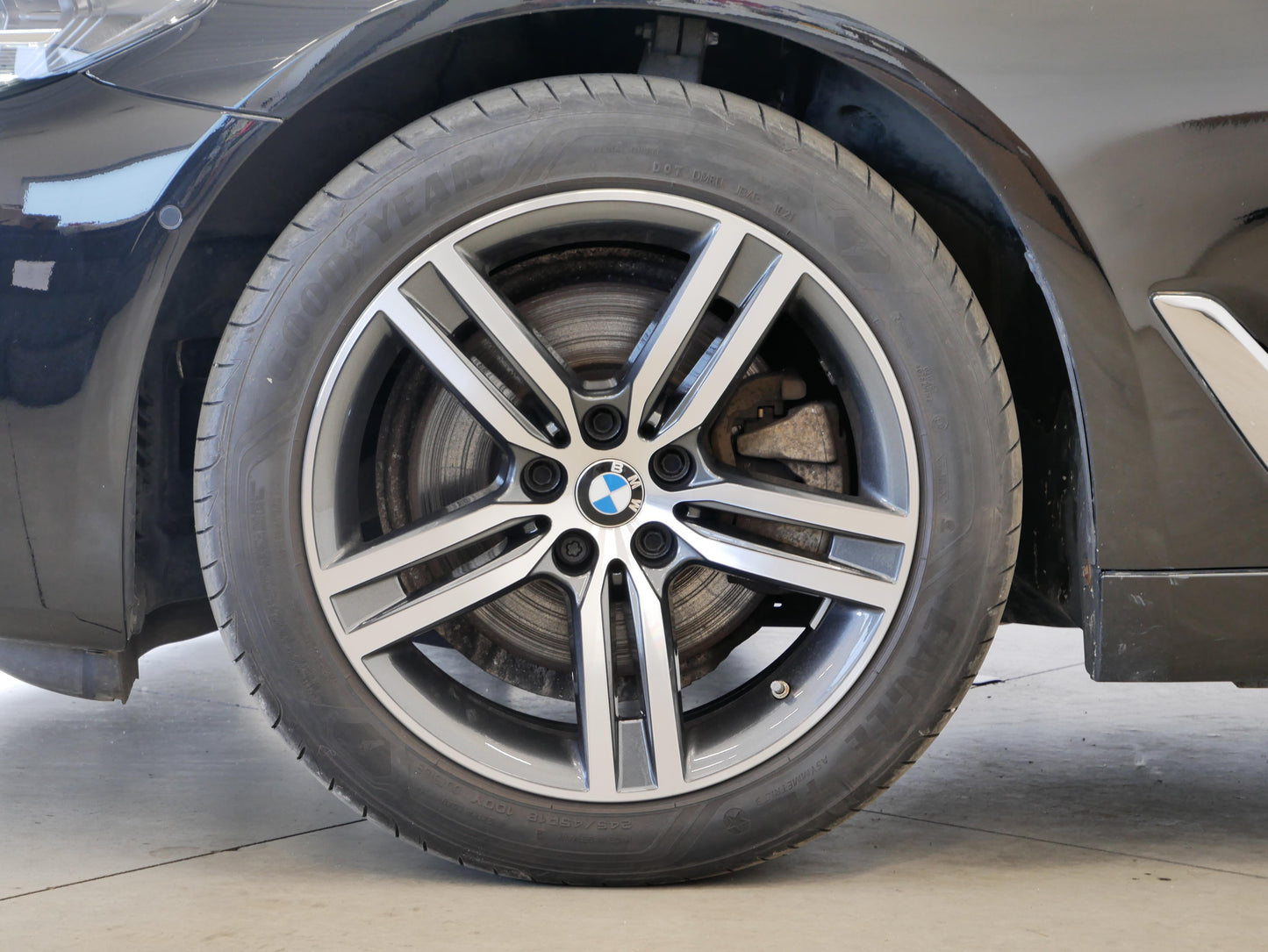 BMW Řada 5 520d 140kW xDrive Touring MHEV